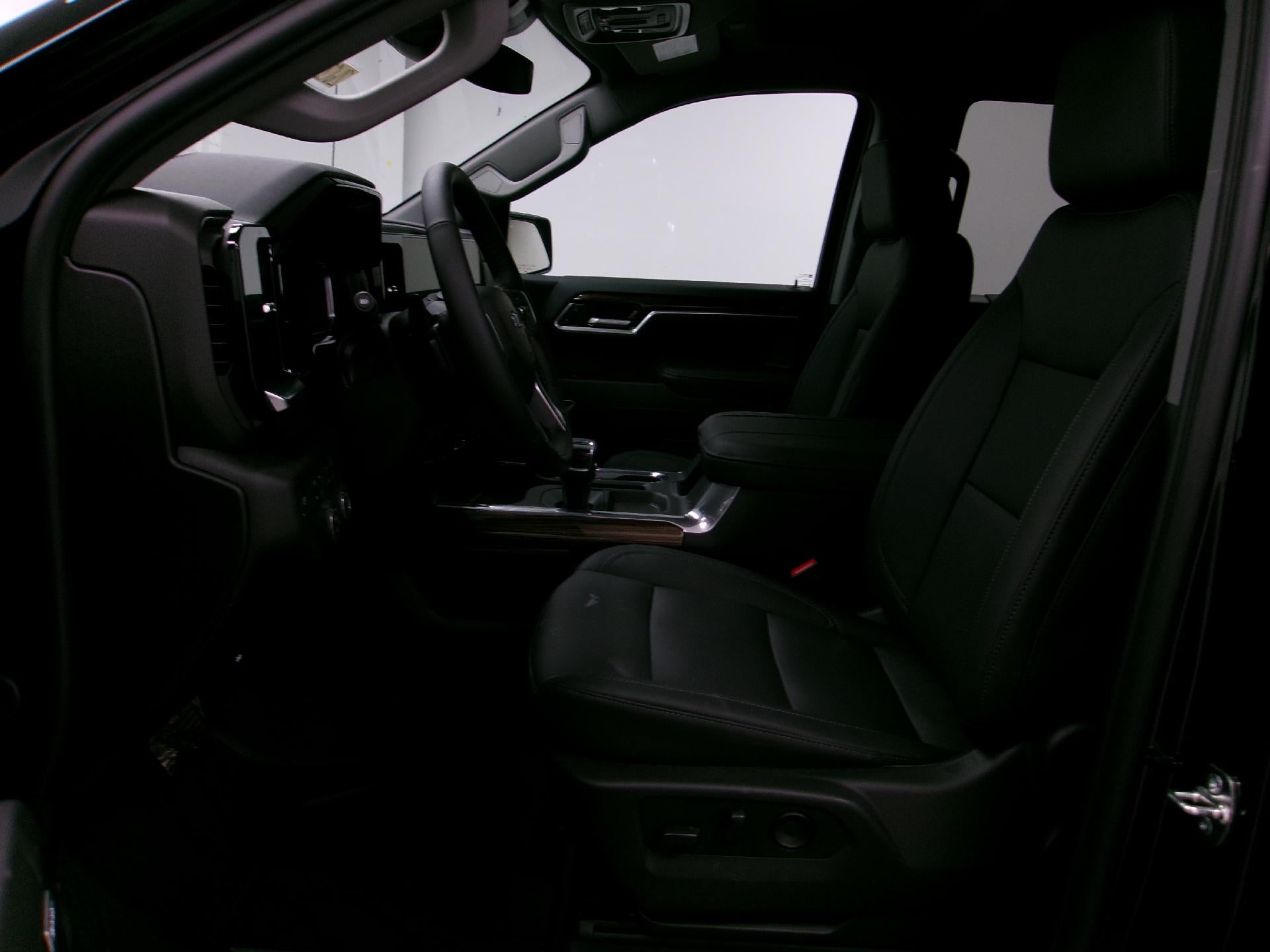 2026 Chevrolet Silverado 1500 Crew Cab Standard Box 4-Wheel Drive RST