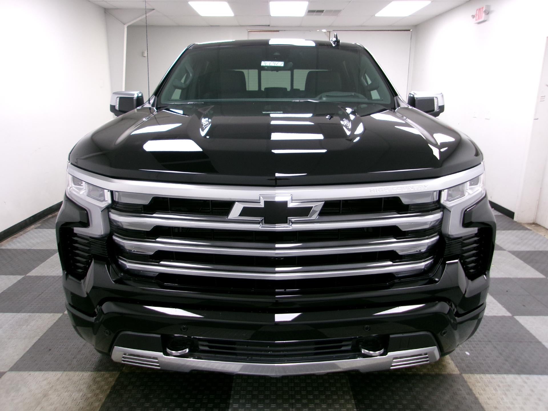 2026 Chevrolet Silverado 1500 Crew Cab Short Box 4-Wheel Drive High Country