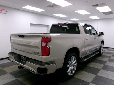 2026 Chevrolet Silverado 1500 Crew Cab Short Box 4-Wheel Drive High Country