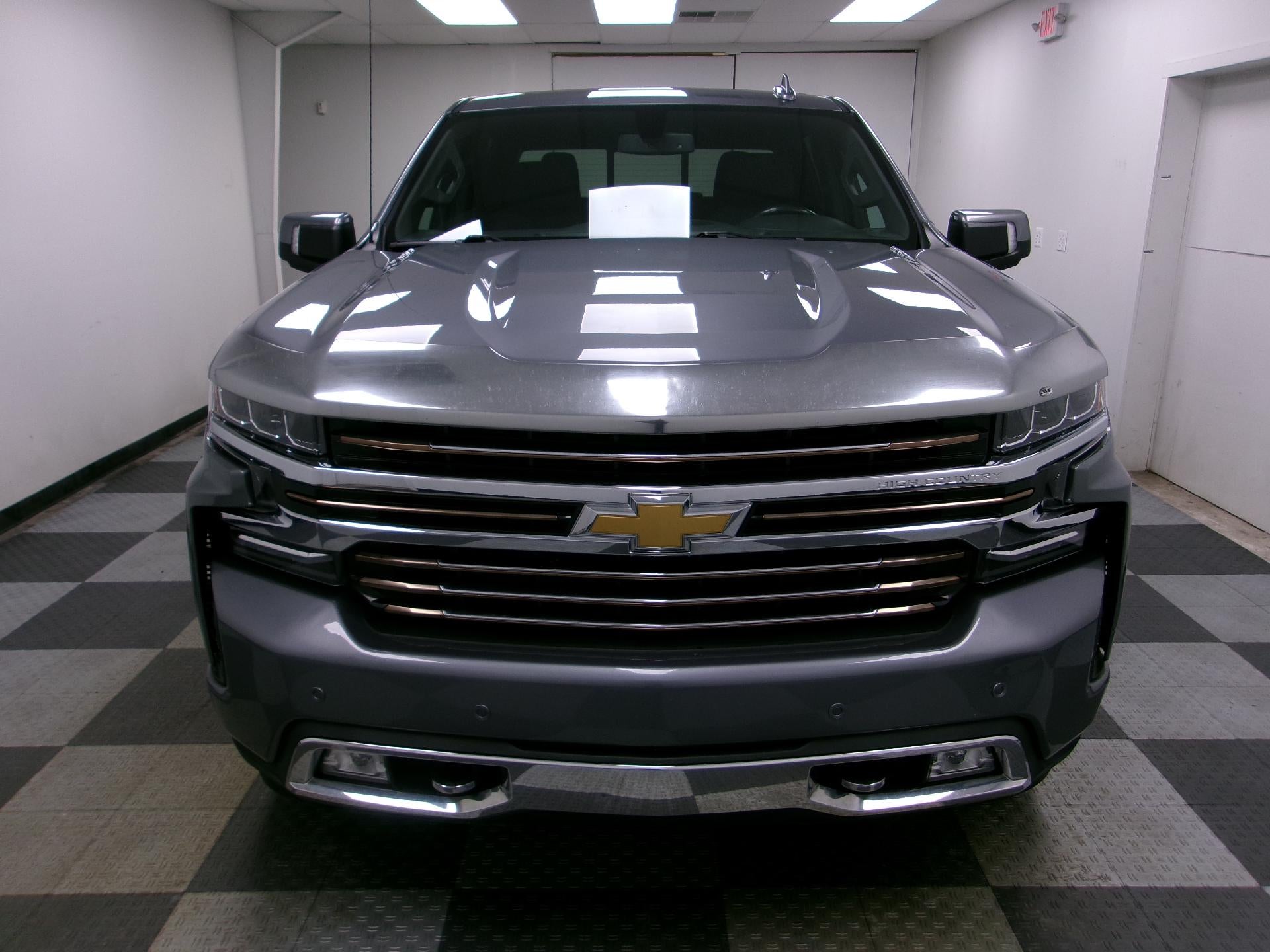 2022 Chevrolet Silverado 1500 LTD Crew Cab Standard Box 4-Wheel Drive High Country