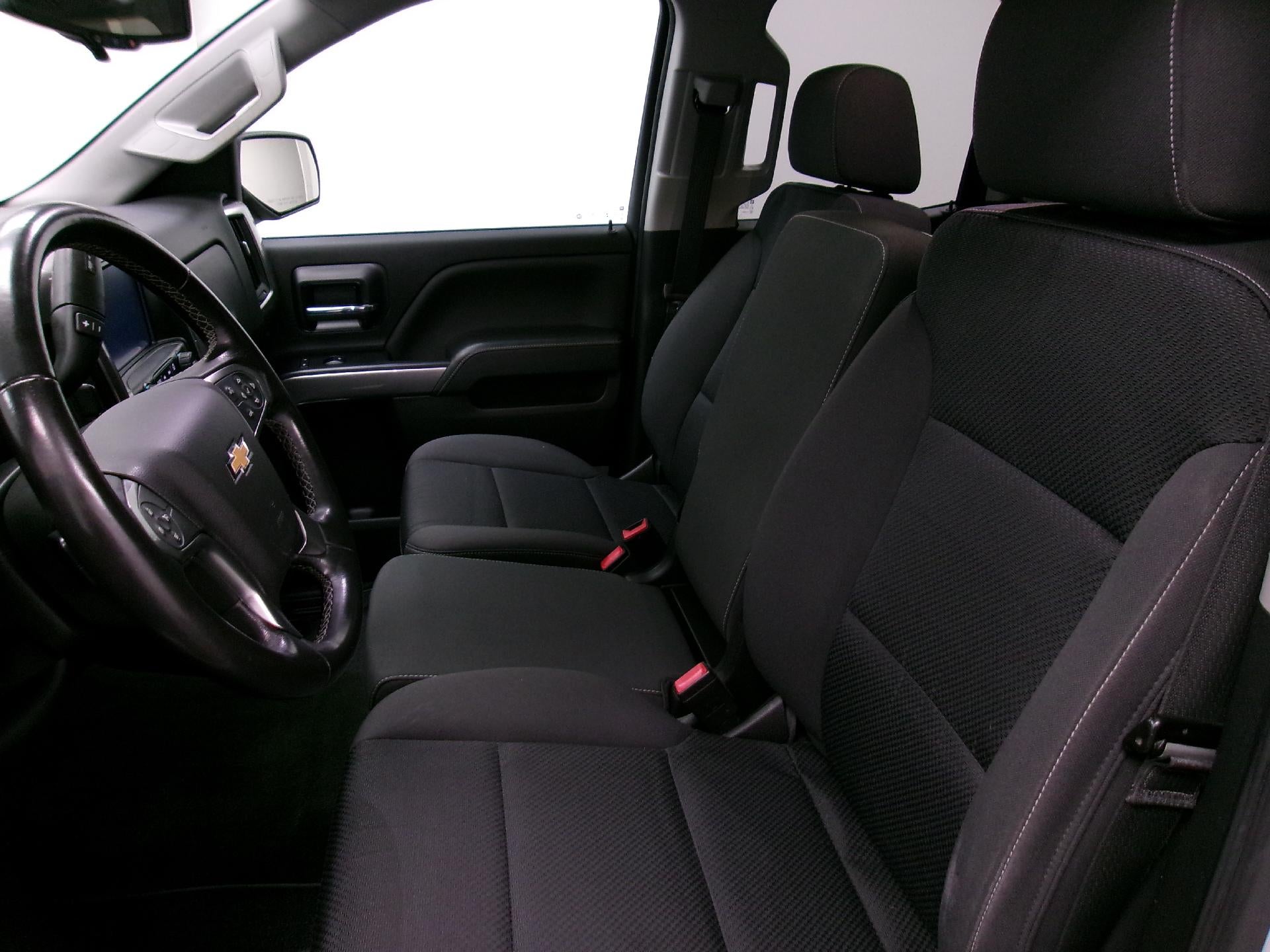 2018 Chevrolet Silverado 1500 Double Cab Standard Box 4-Wheel Drive LT