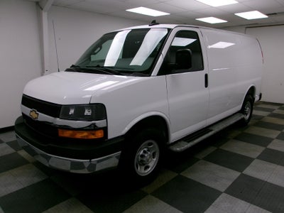 2025 Chevrolet Express Cargo 2500 Regular Wheelbase Rear-Wheel Drive