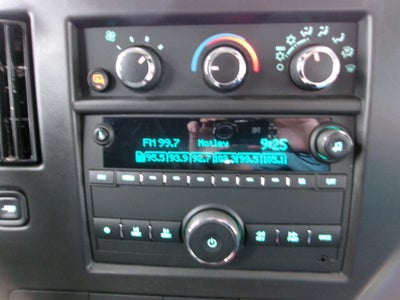 2025 Chevrolet Express Cargo 2500 Regular Wheelbase Rear-Wheel Drive