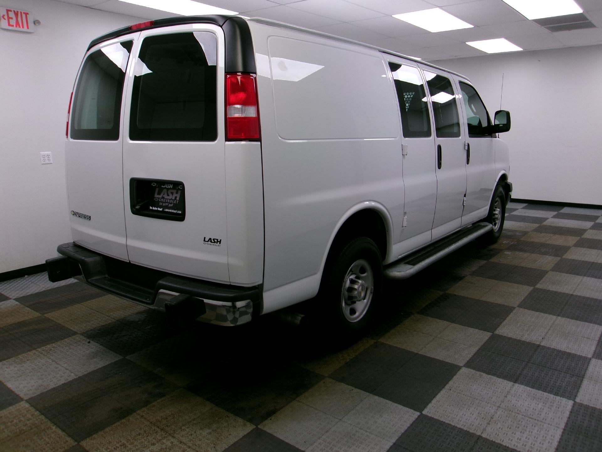 2024 Chevrolet Express Cargo 2500 2500 Regular Wheelbase Rear-Wheel Drive
