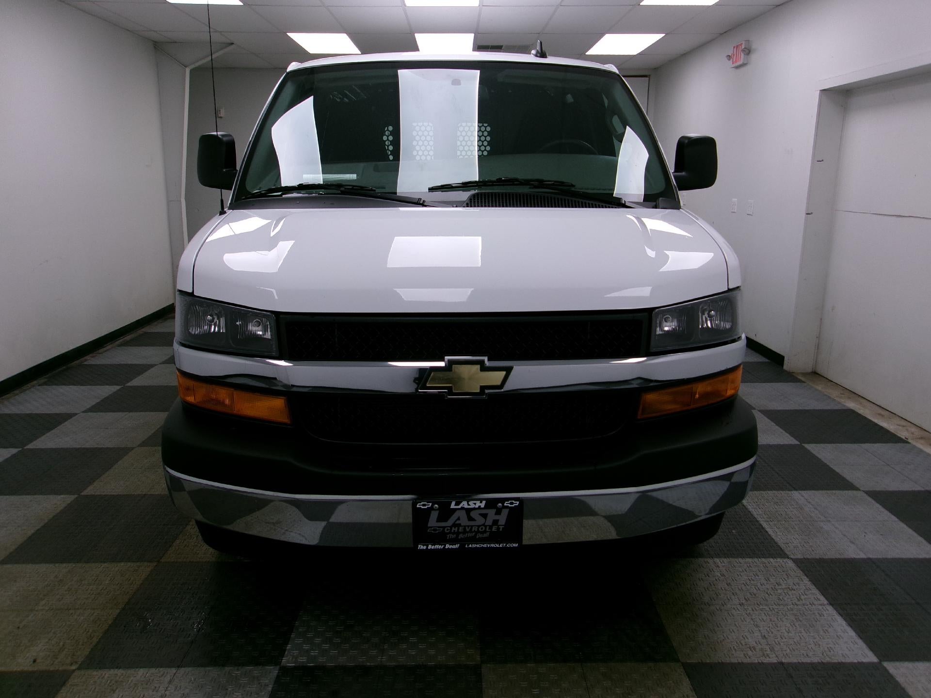 2024 Chevrolet Express Cargo 2500 2500 Regular Wheelbase Rear-Wheel Drive