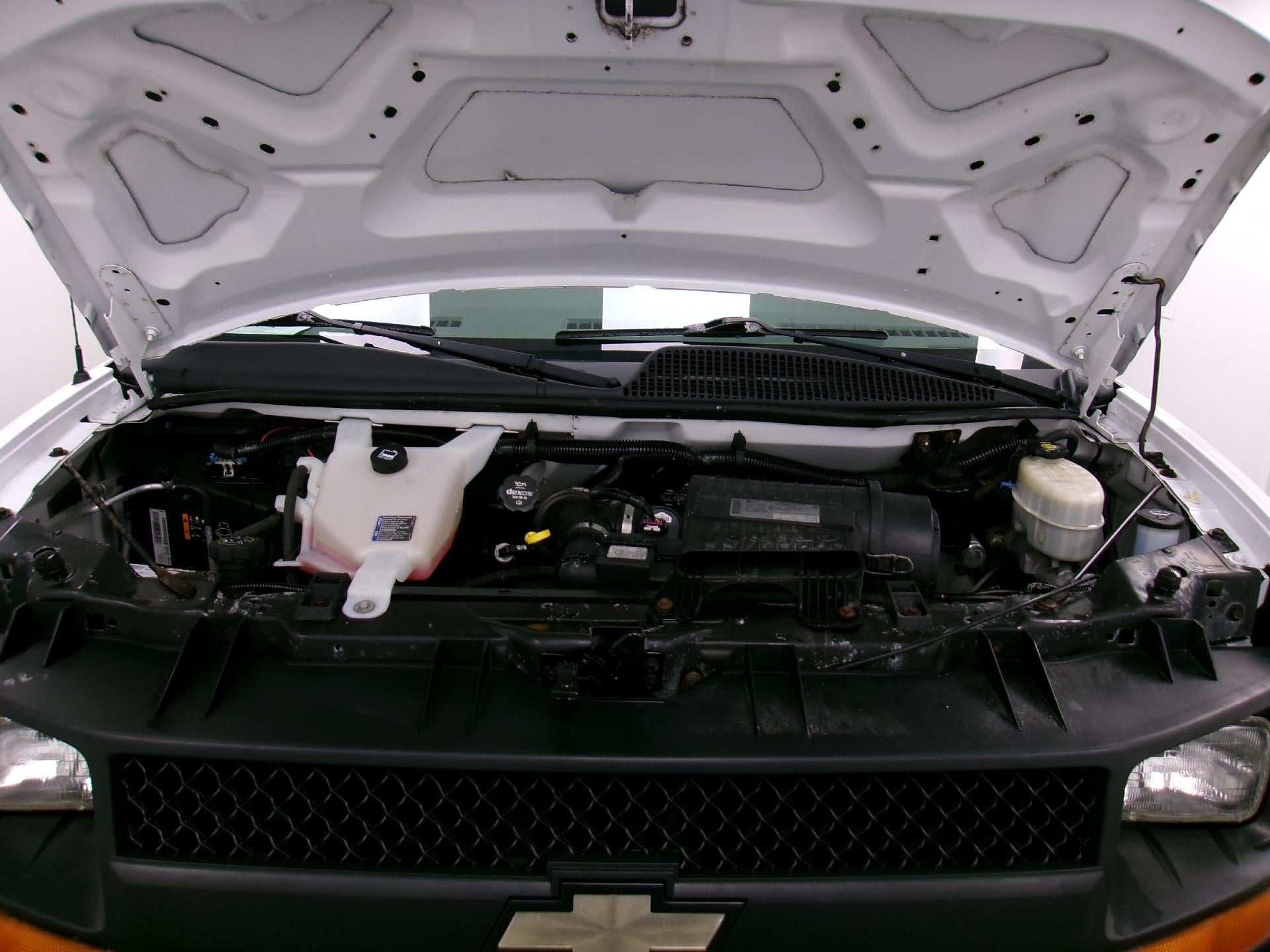 2014 Chevrolet Express Cargo 2500 2500 Extended Wheelbase Rear-Wheel Drive