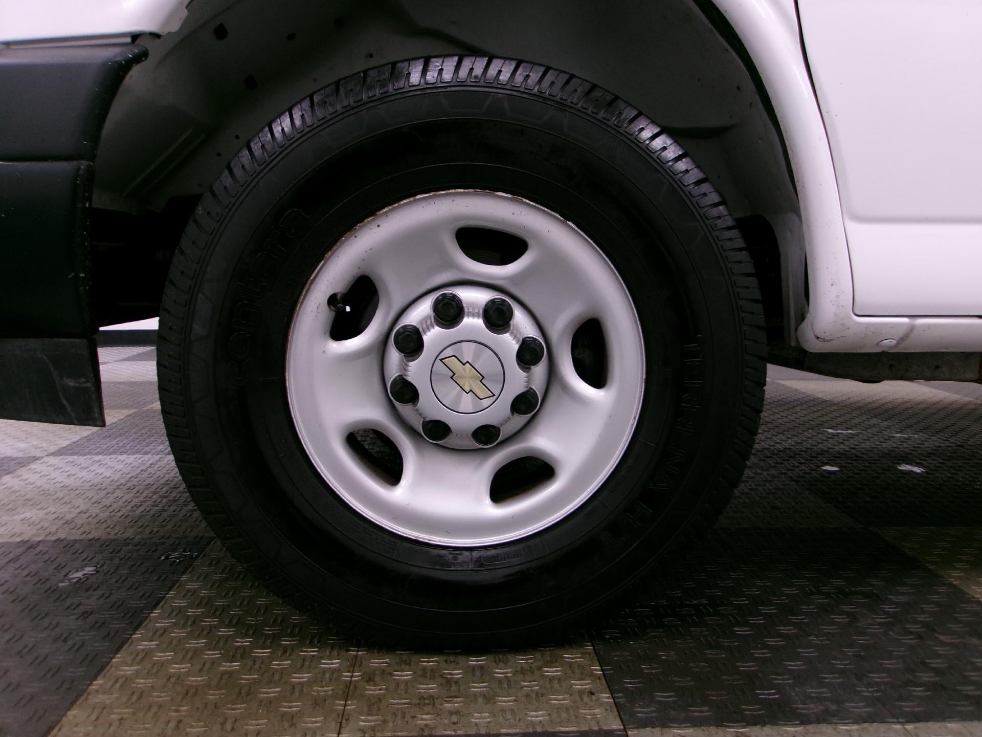 2024 Chevrolet Express Cargo 3500 3500 Extended Wheelbase Rear-Wheel Drive