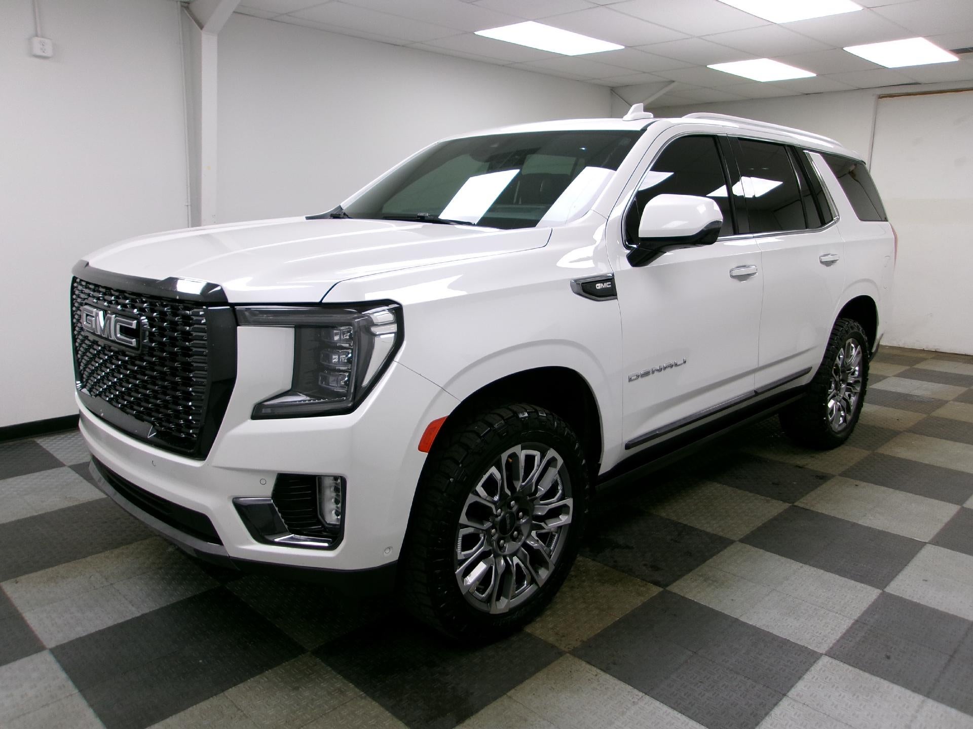 2023 GMC Yukon