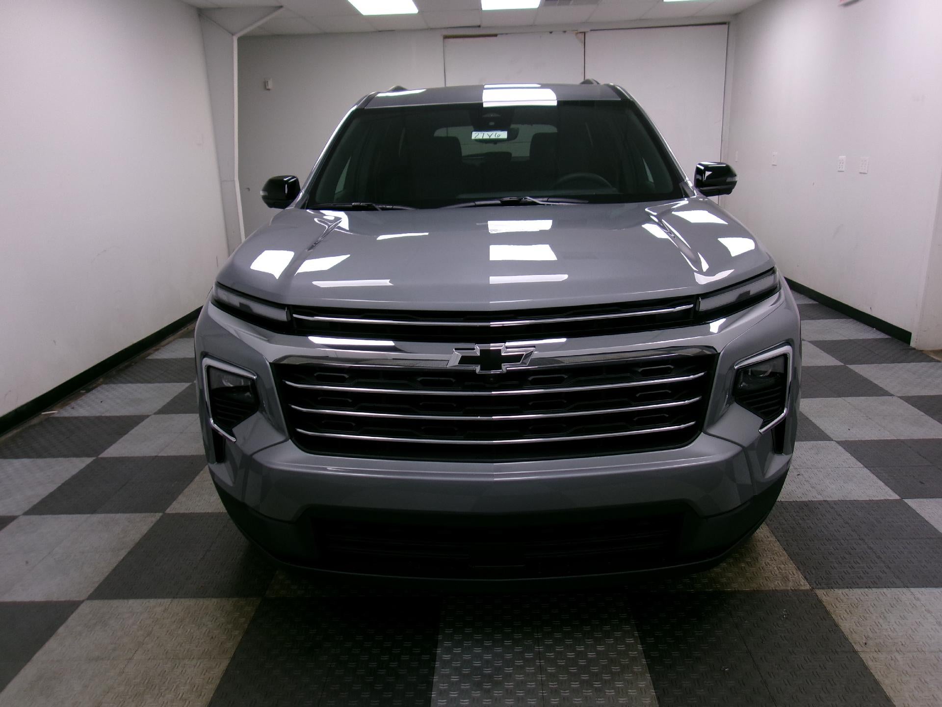 2027 Chevrolet Traverse LT w/1LT