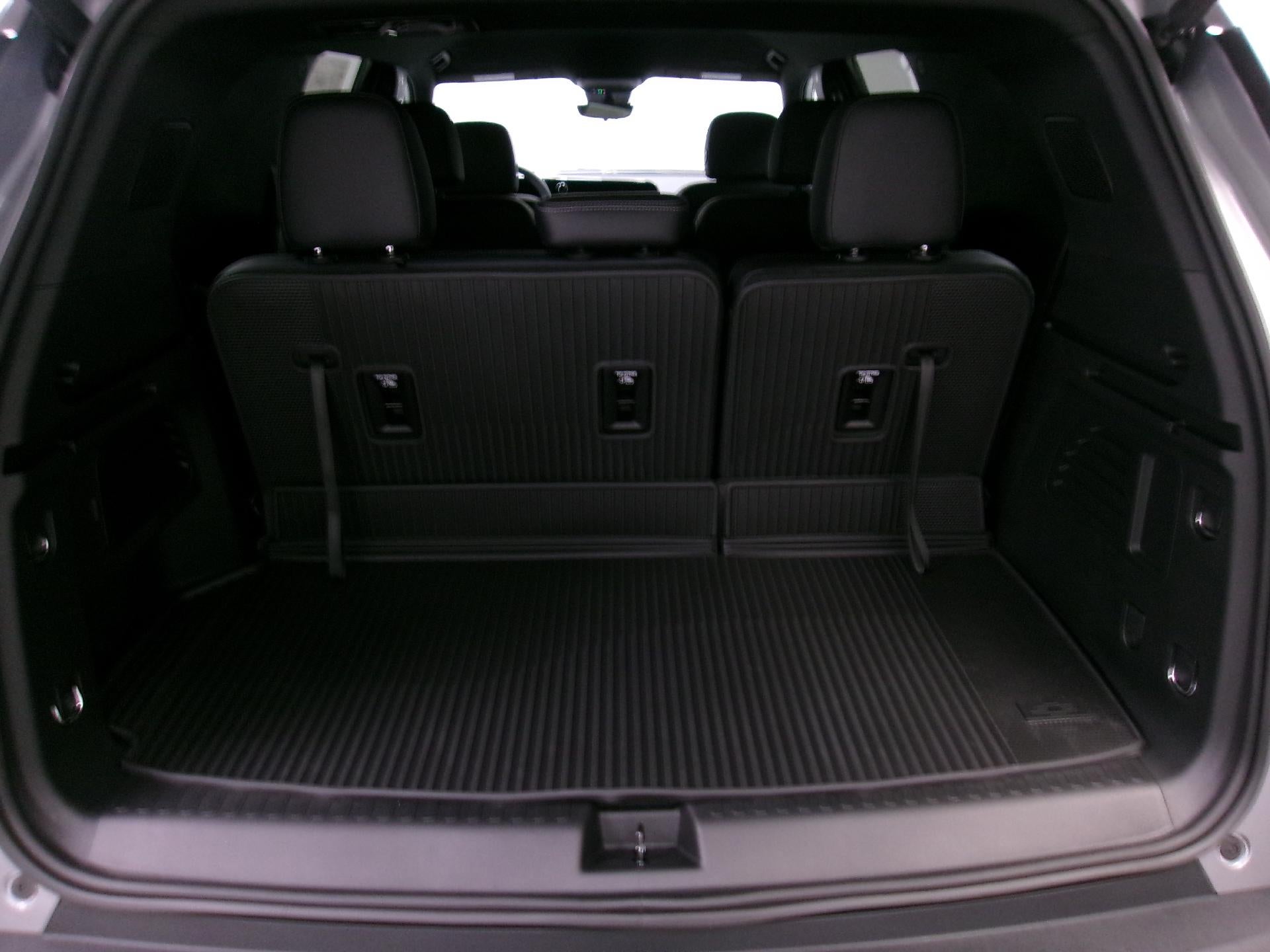 2027 Chevrolet Traverse LT w/1LT