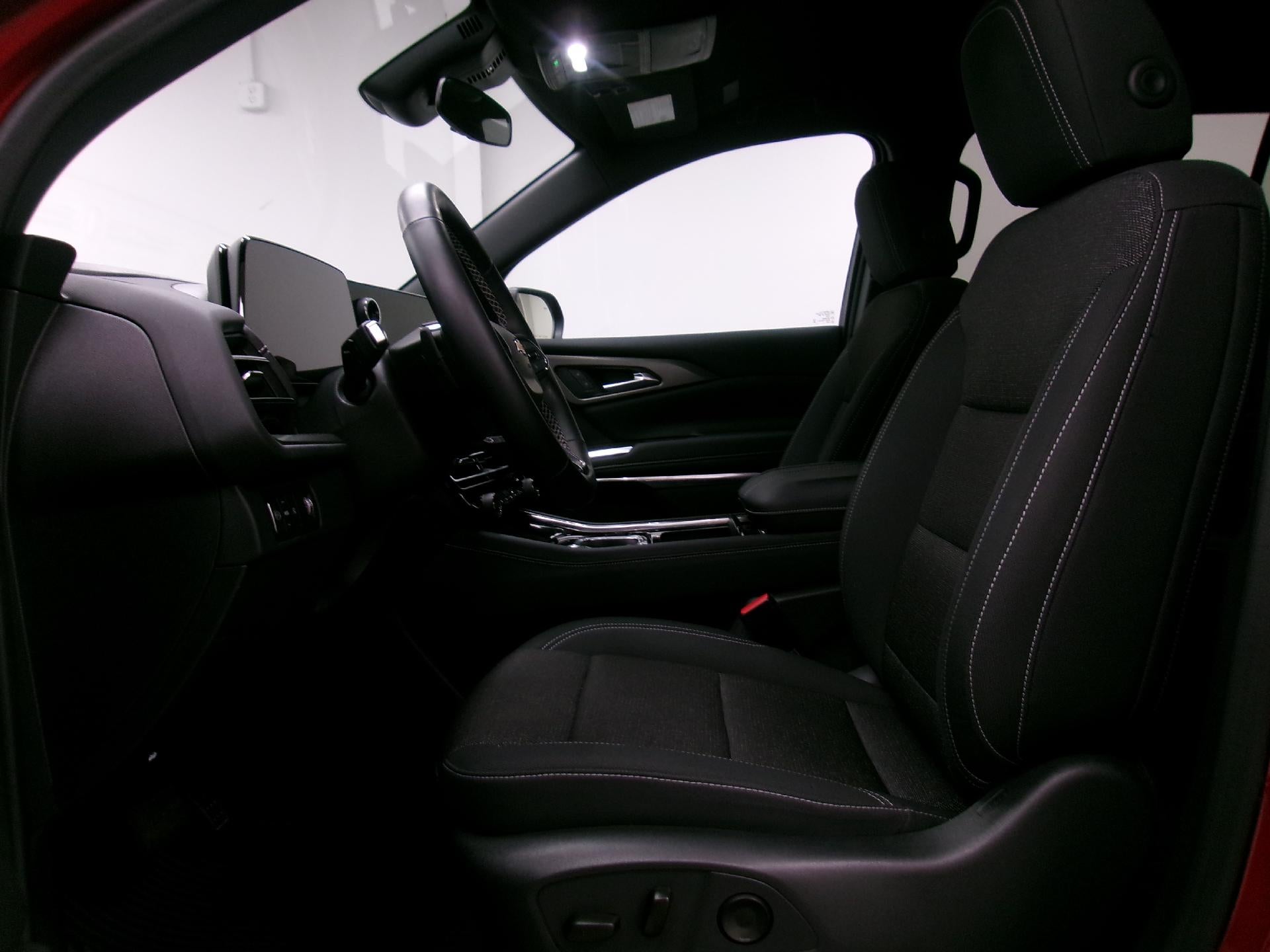 2024 Chevrolet Traverse LT w/1LT
