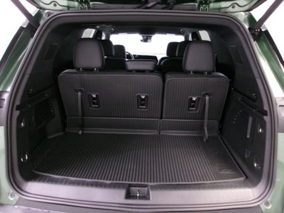 2027 Chevrolet Traverse LT w/1LT