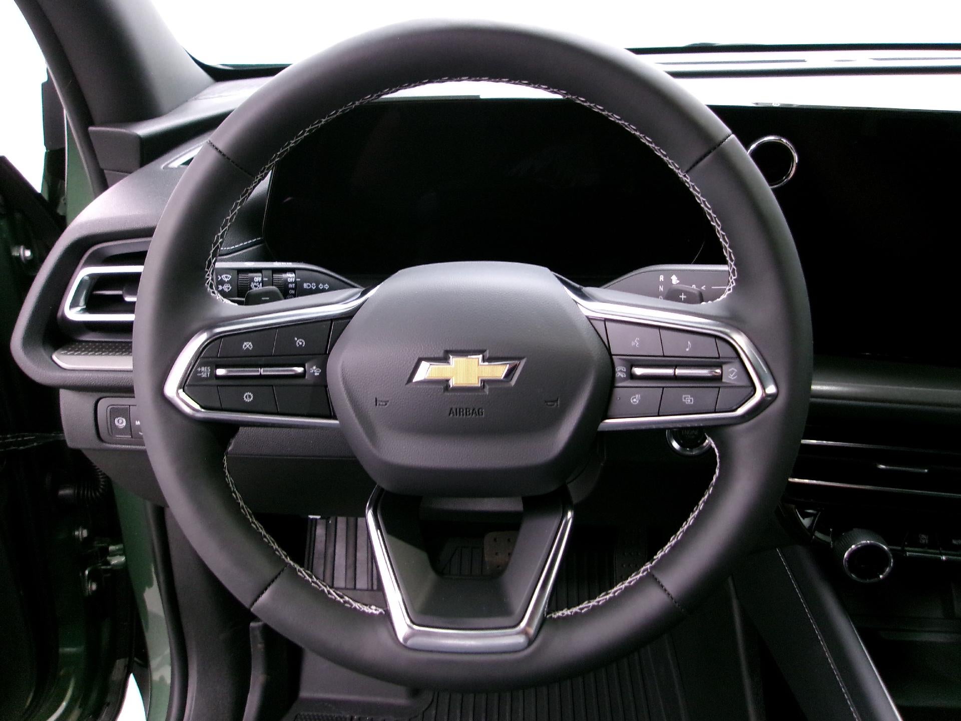 2027 Chevrolet Traverse LT w/1LT