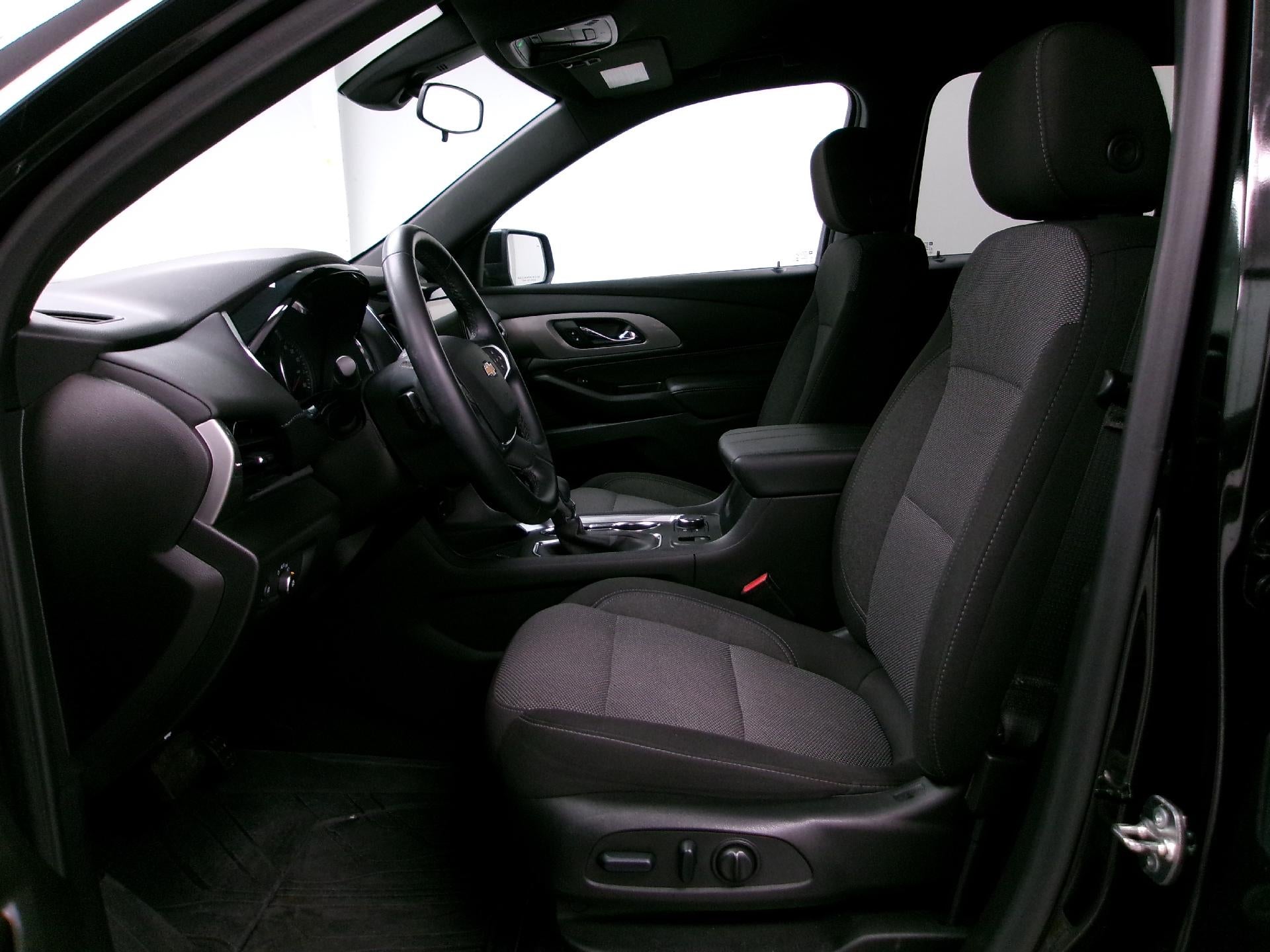 2023 Chevrolet Traverse FWD 1LT