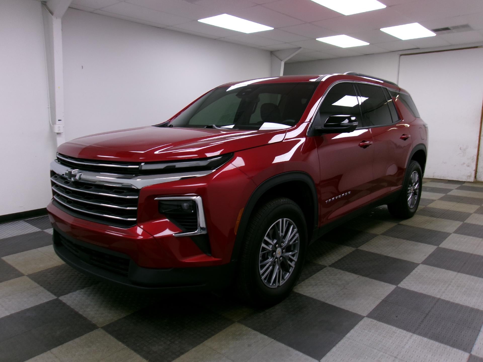 2025 Chevrolet Traverse LT w/1LT