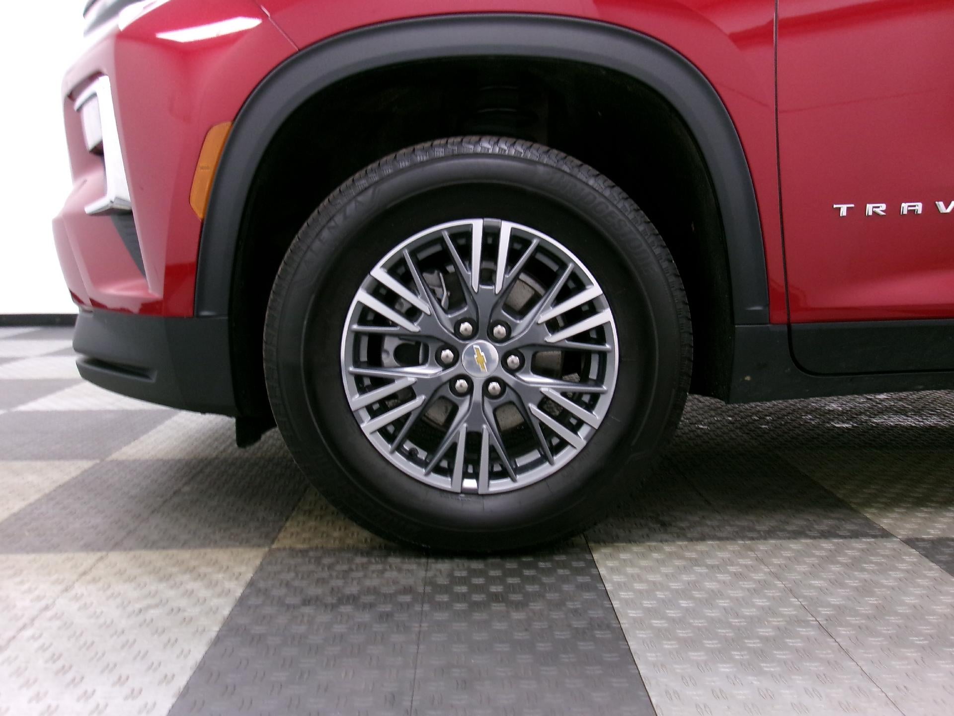 2025 Chevrolet Traverse LT w/1LT