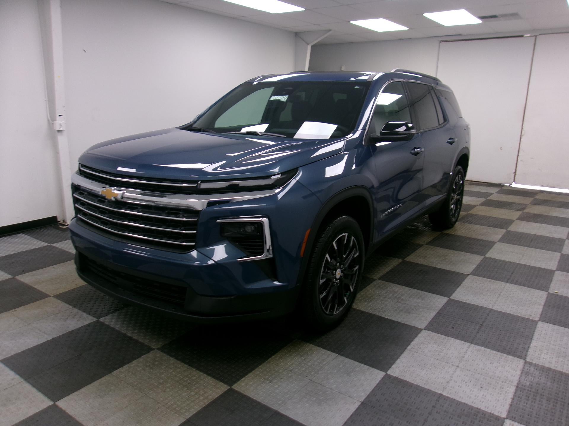 2026 Chevrolet Traverse LT w/2LT