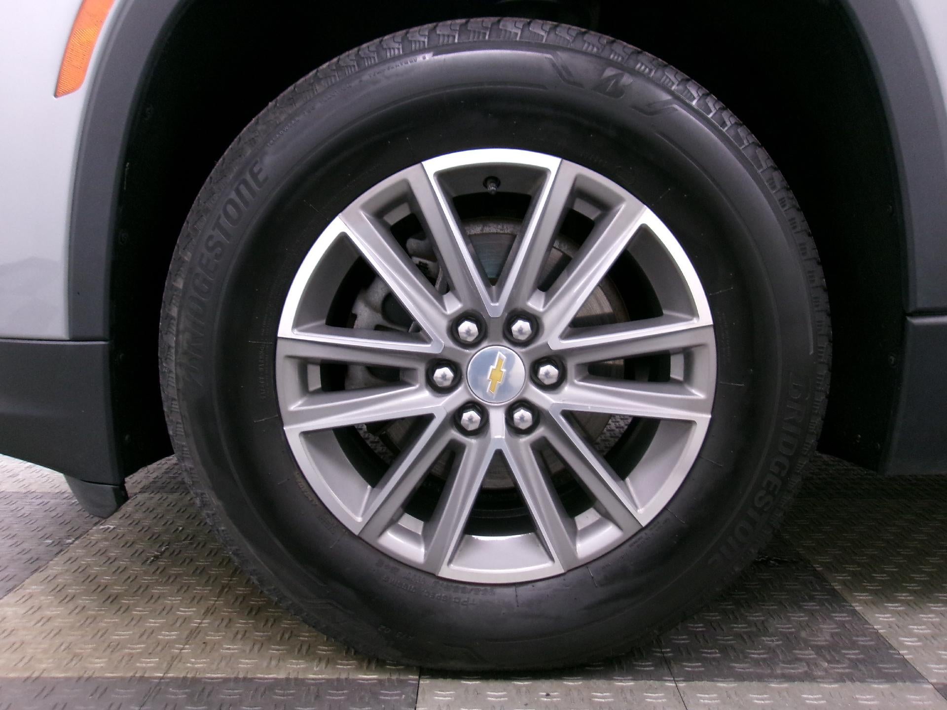 2023 Chevrolet Traverse AWD 1LT