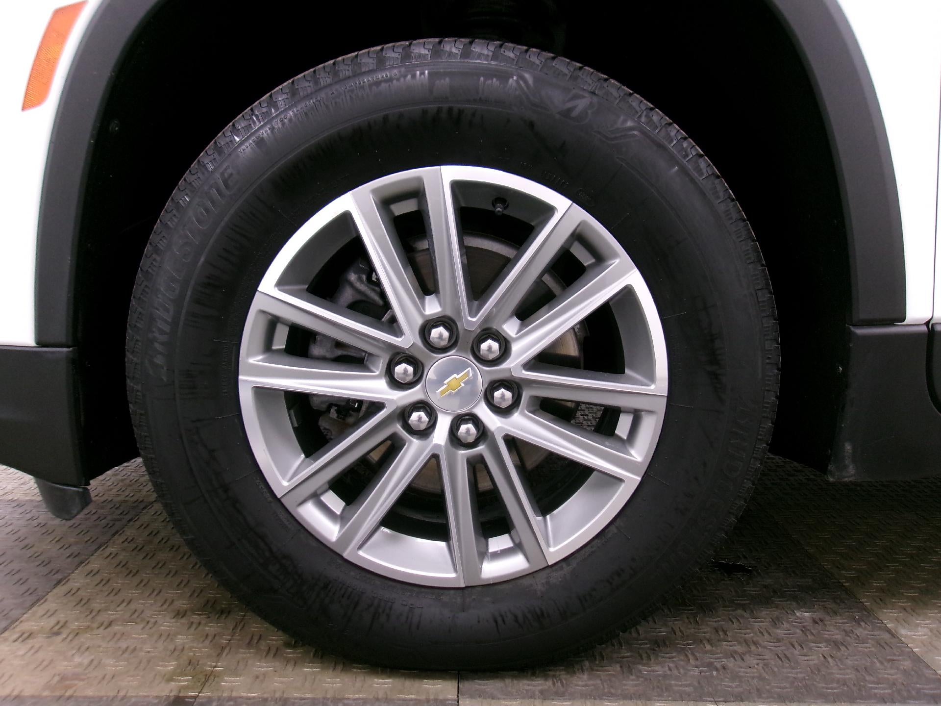 2023 Chevrolet Traverse AWD 1LT