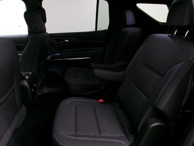 2025 Chevrolet Traverse LT w/2LT