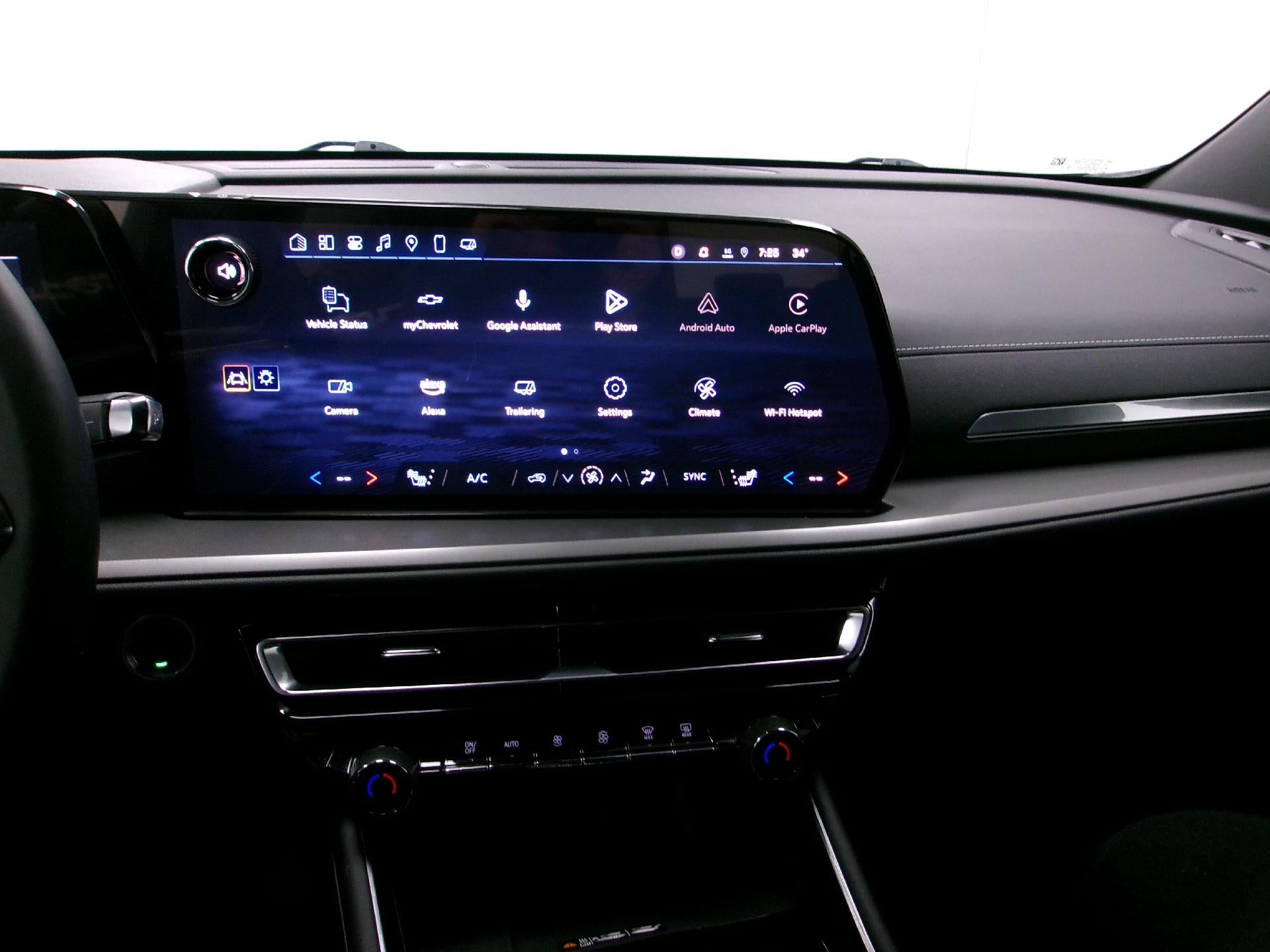 2025 Chevrolet Traverse LT w/2LT