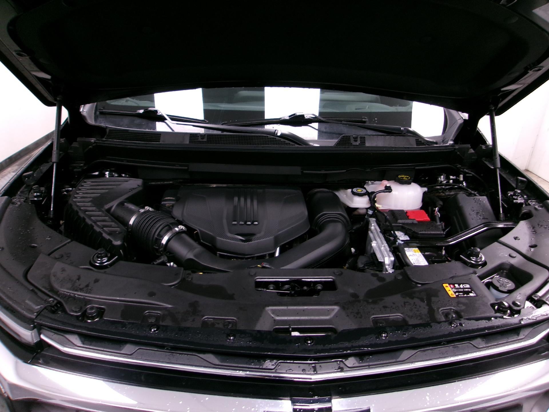 2025 Chevrolet Traverse LT w/2LT