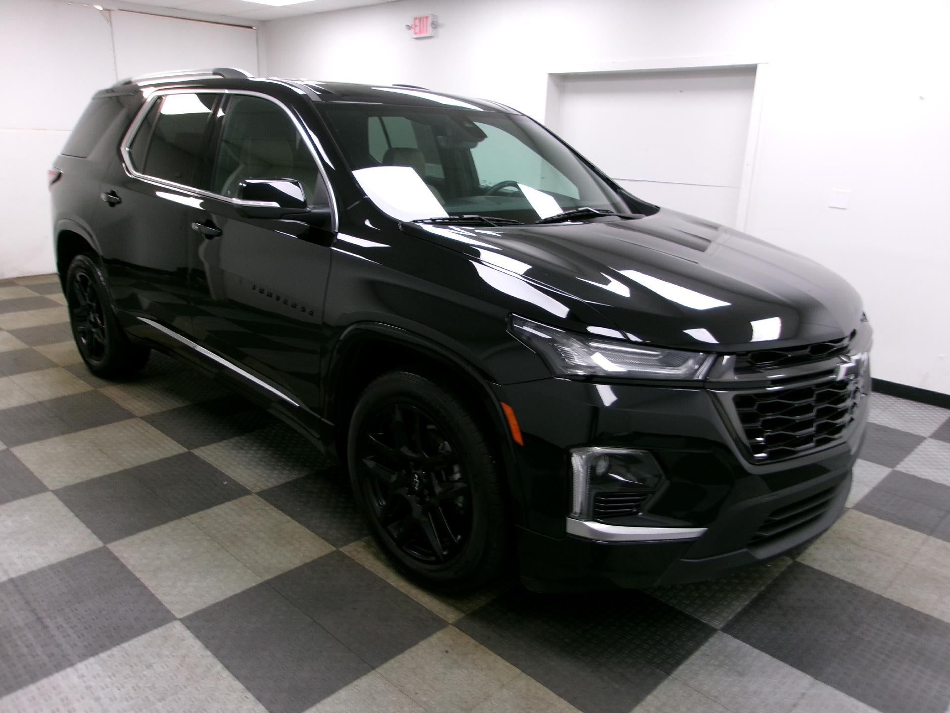 2023 Chevrolet Traverse AWD 1LZ