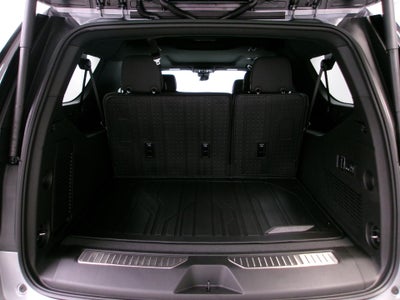2026 Chevrolet Suburban 4WD RST