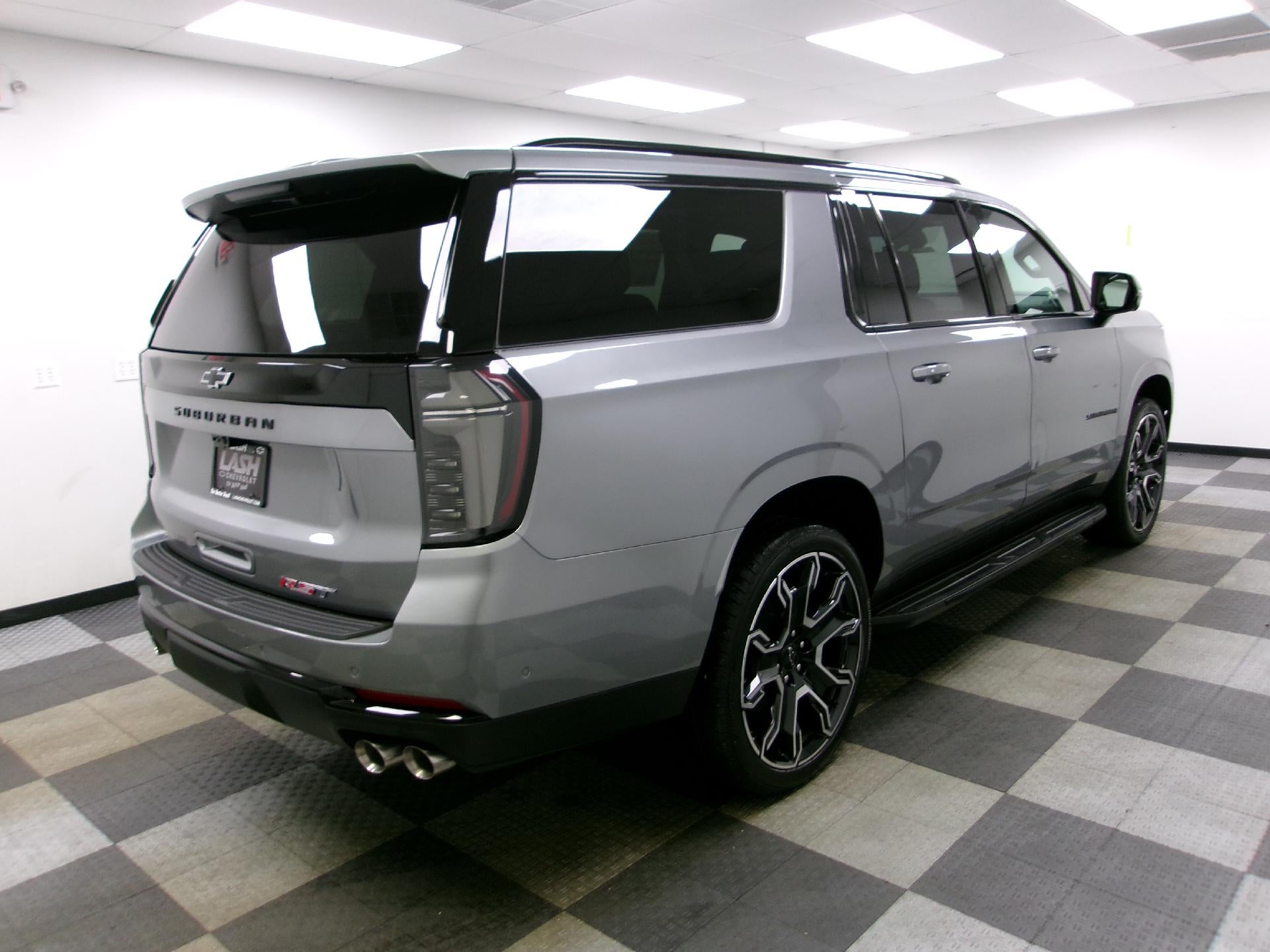 2026 Chevrolet Suburban 4WD RST