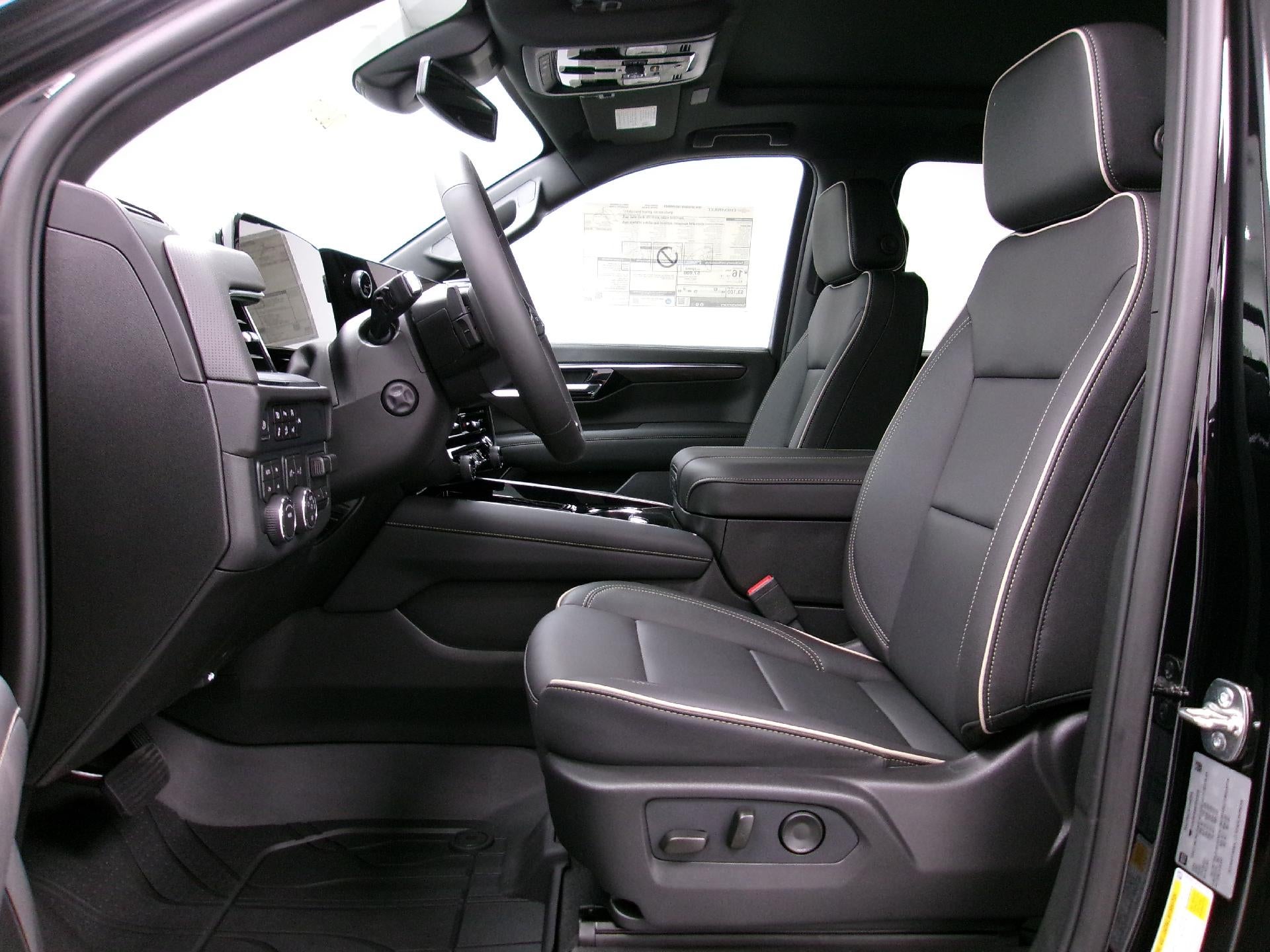 2026 Chevrolet Suburban 4WD Premier