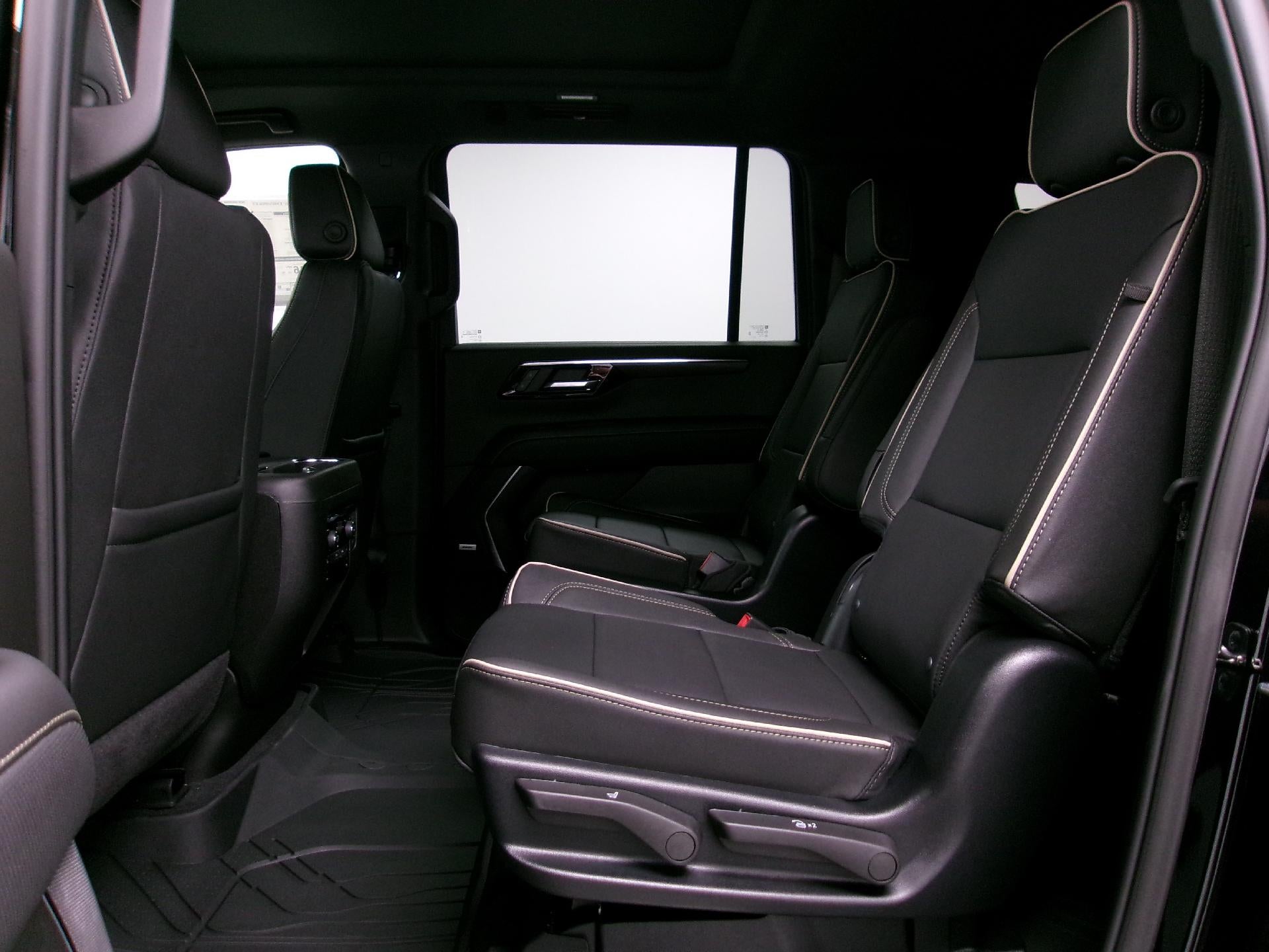 2026 Chevrolet Suburban 4WD Premier