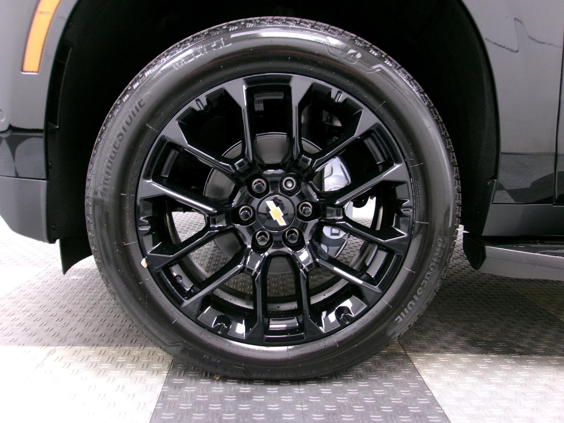 2026 Chevrolet Suburban 4WD Premier