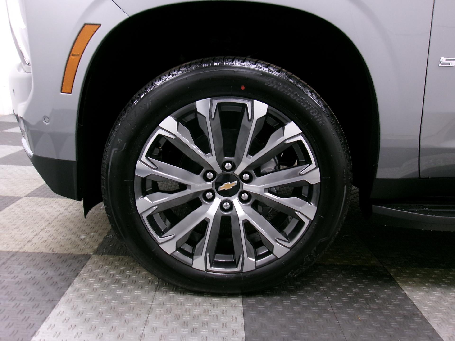 2026 Chevrolet Suburban 4WD High Country