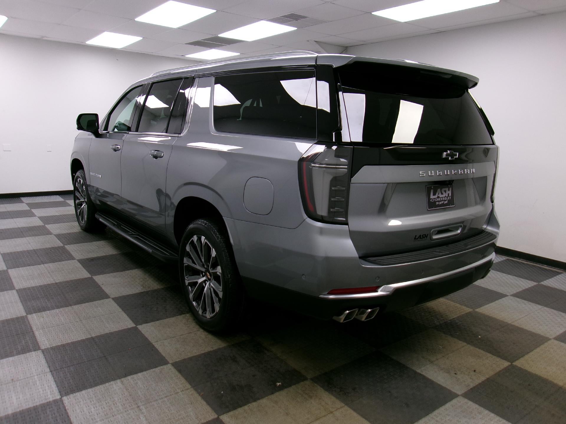 2026 Chevrolet Suburban 4WD High Country