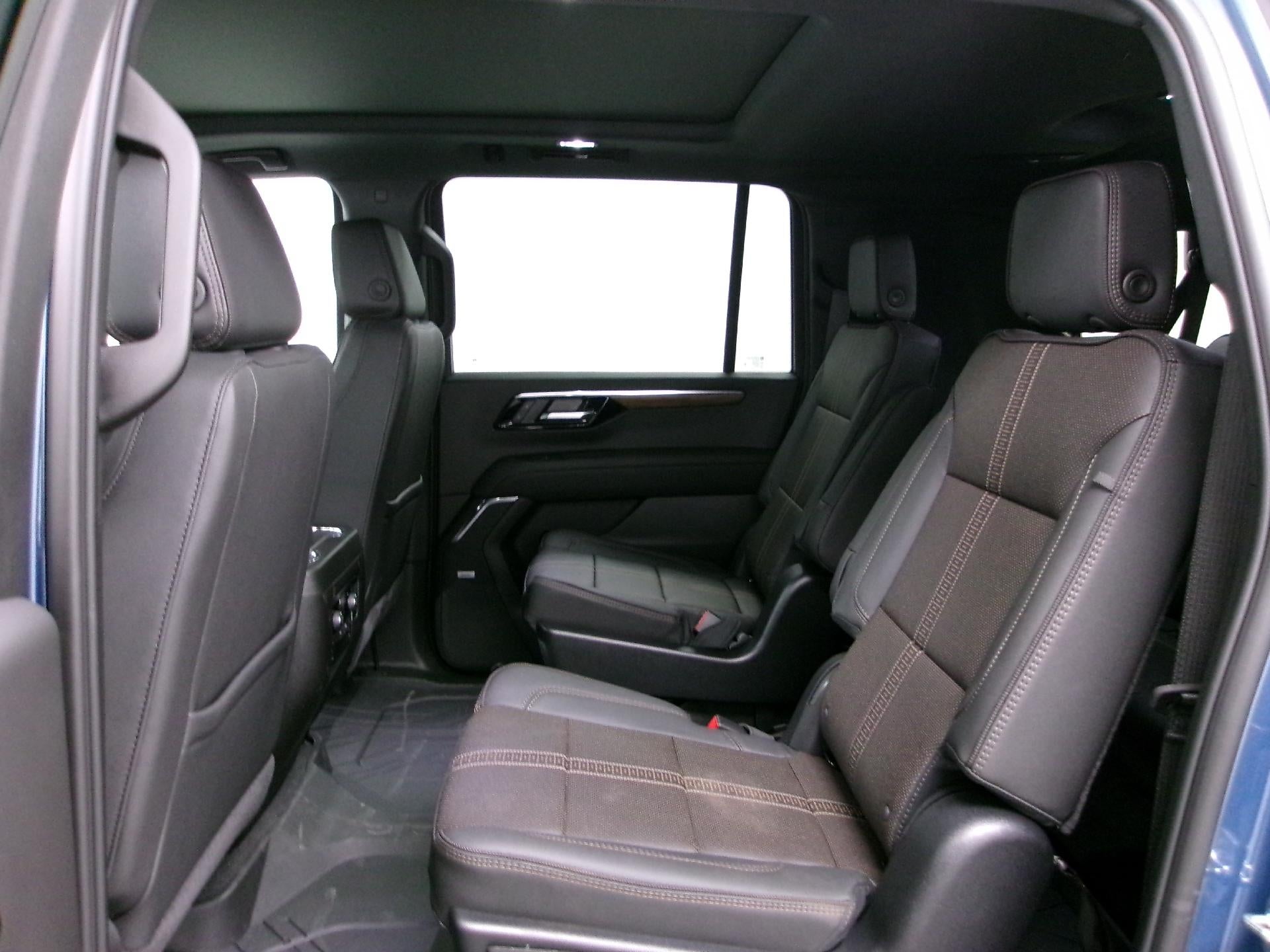 2026 Chevrolet Suburban 4WD High Country