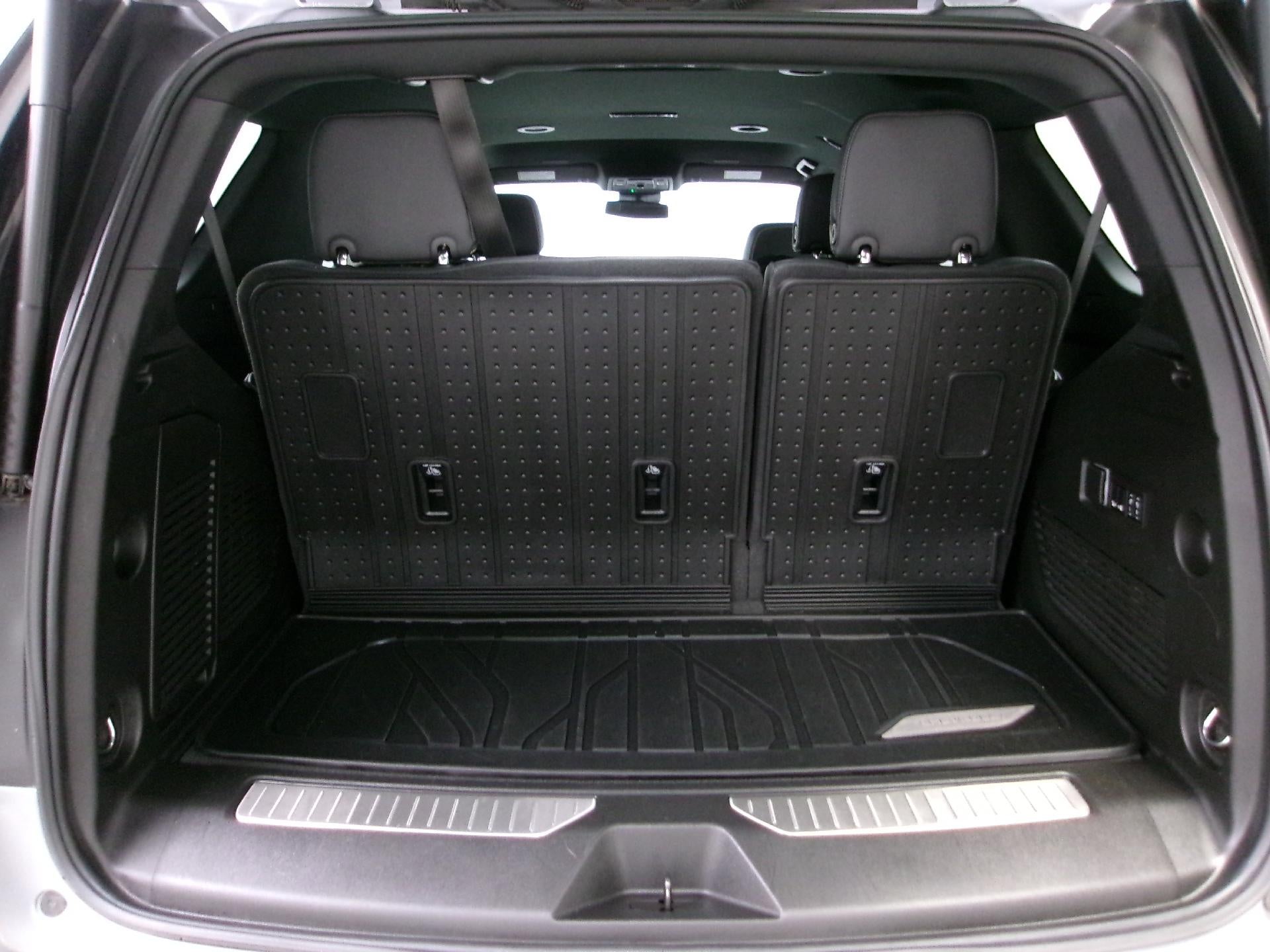 2025 Chevrolet Tahoe 4WD Premier