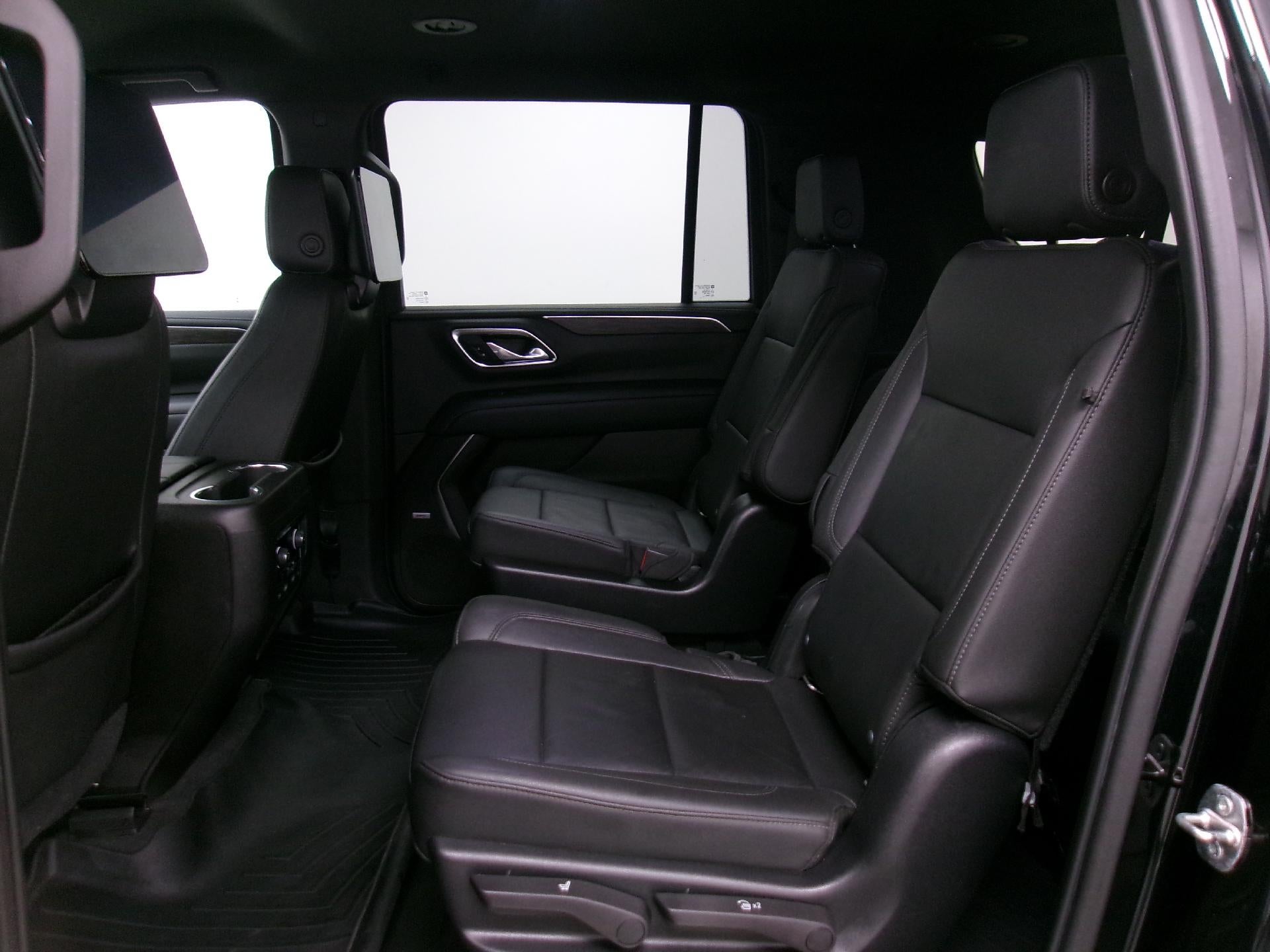 2021 Chevrolet Suburban 4WD LT