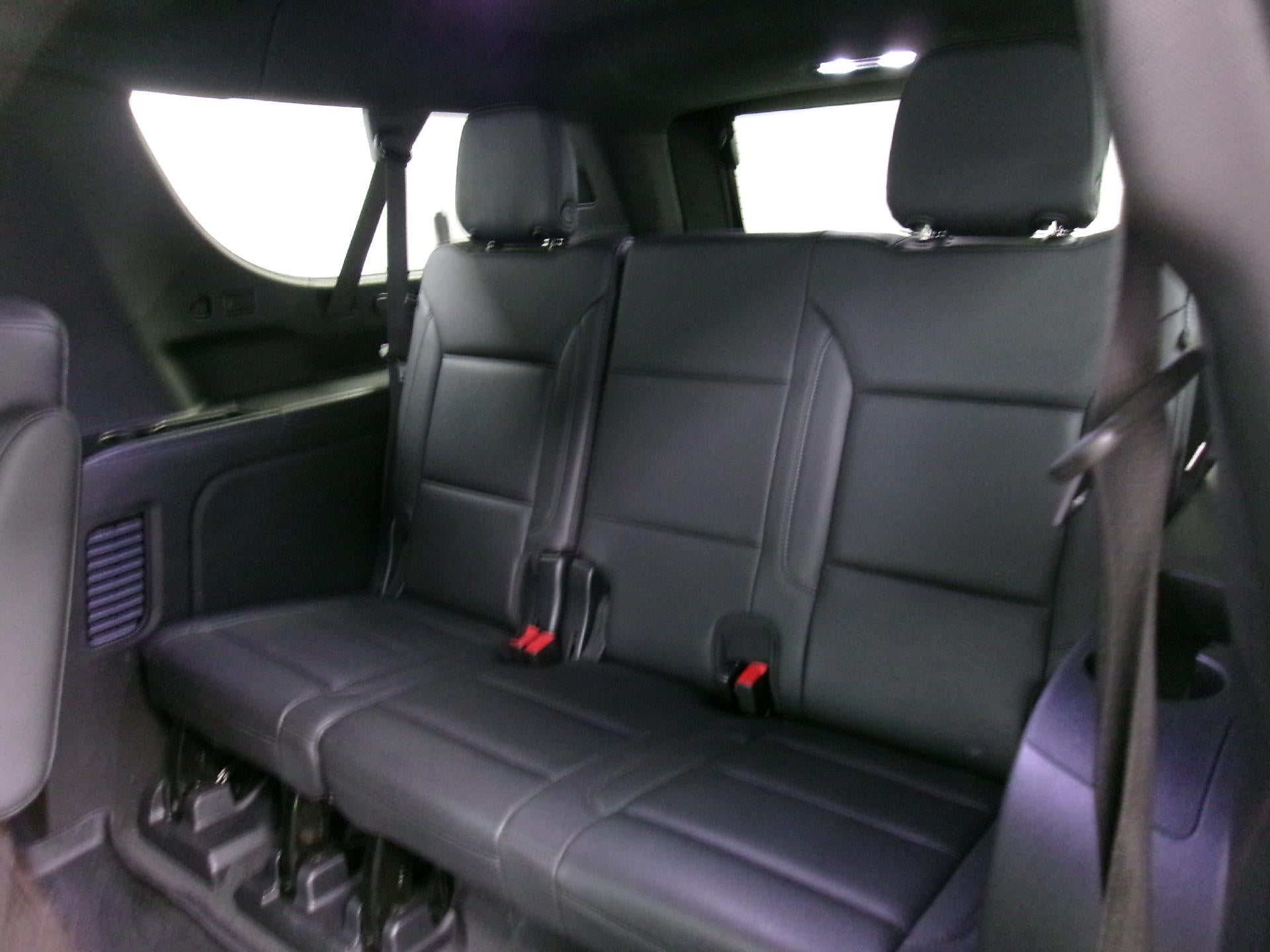 2021 Chevrolet Suburban 4WD LT