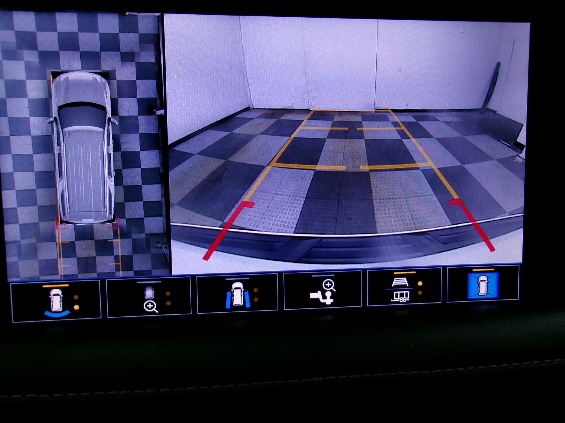 2021 Chevrolet Suburban 4WD Premier