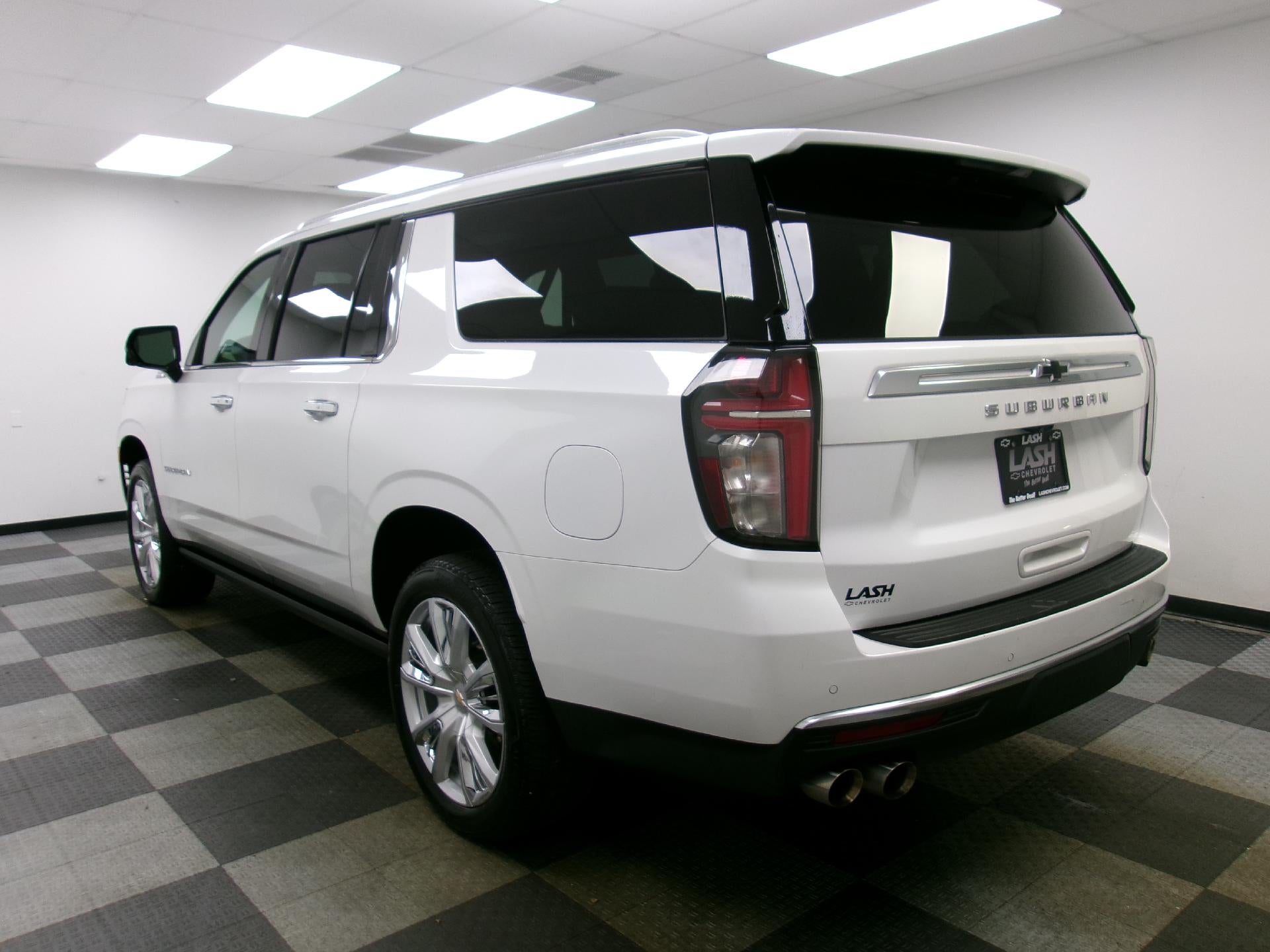 2024 Chevrolet Suburban 4WD High Country