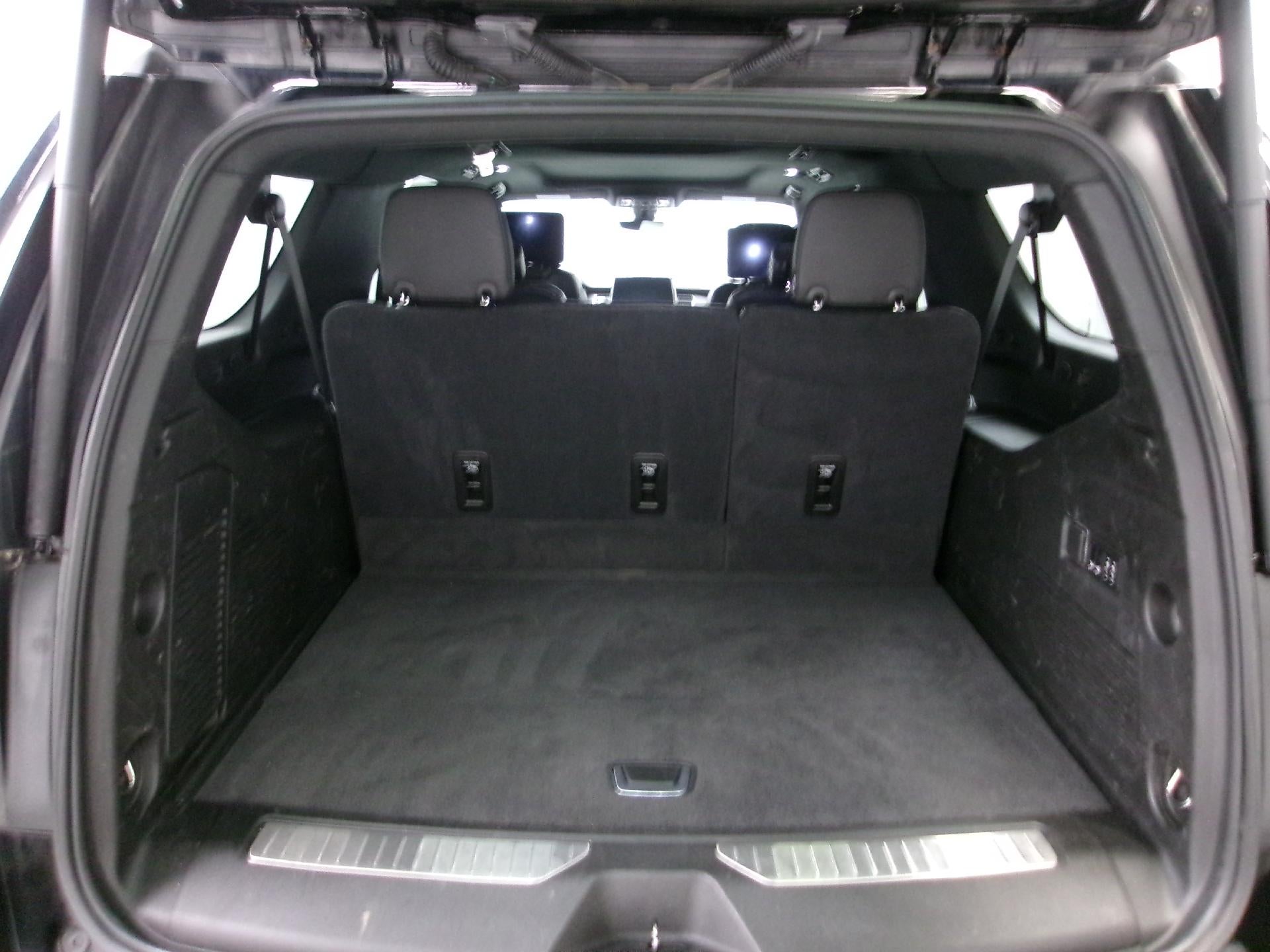 2021 Chevrolet Suburban 4WD High Country