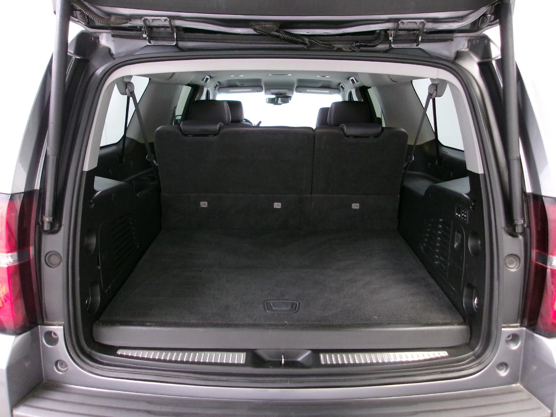 2019 Chevrolet Suburban 4WD 1500 LT