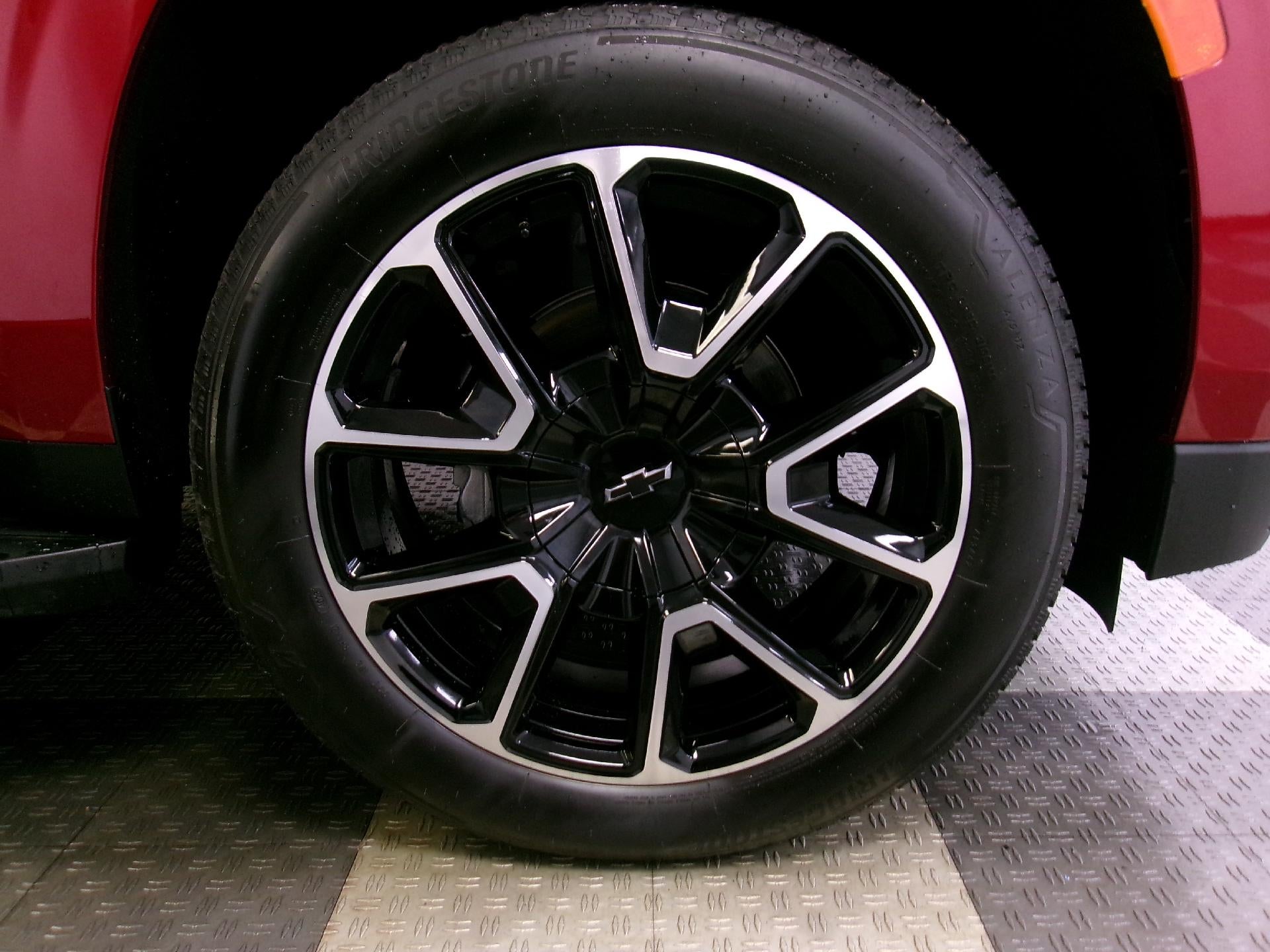 2023 Chevrolet Tahoe 4WD RST