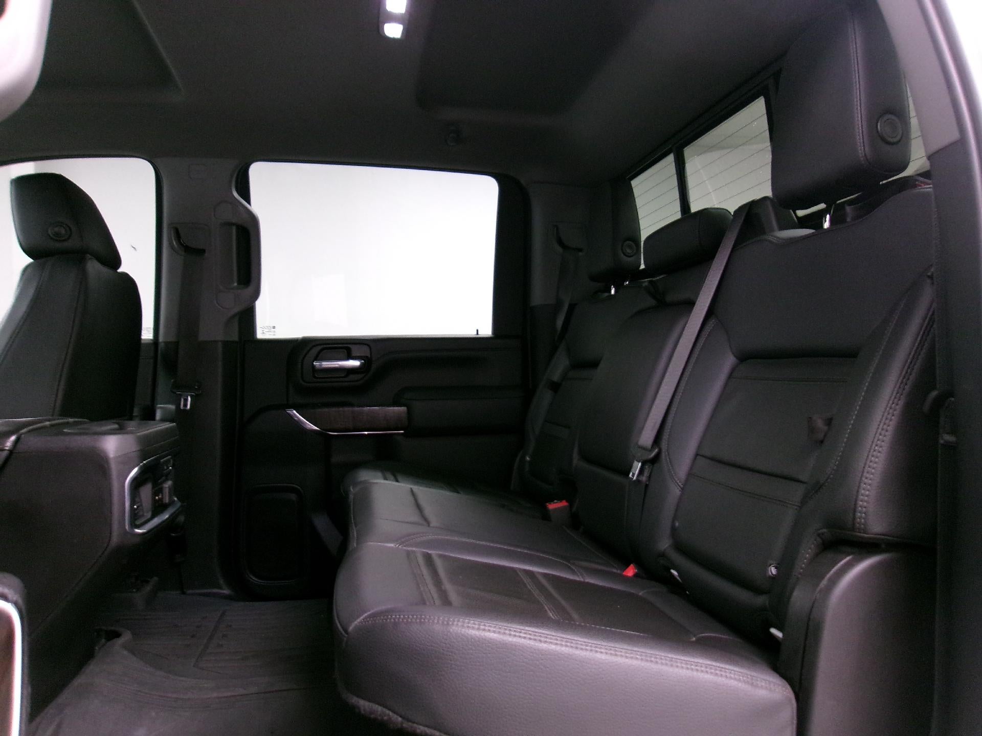 2021 GMC Sierra 2500 HD Crew Cab Standard Box 4-Wheel Drive Denali