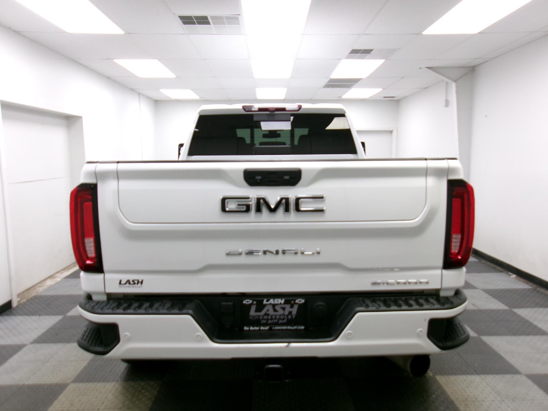 2021 GMC Sierra 2500 HD Crew Cab Standard Box 4-Wheel Drive Denali