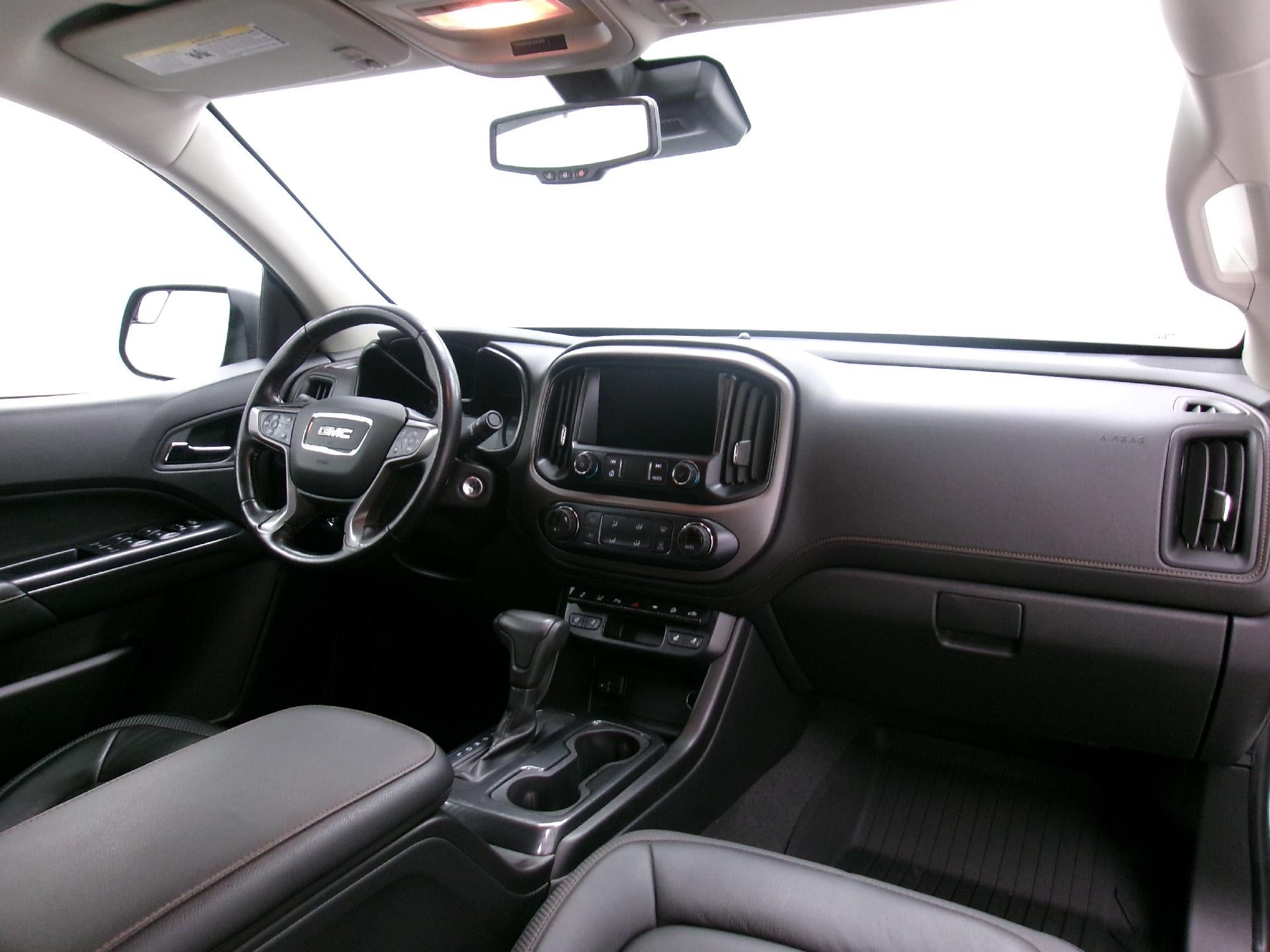 2021 GMC Canyon Crew Cab Short Box 4-Wheel Drive AT4 w/Leather