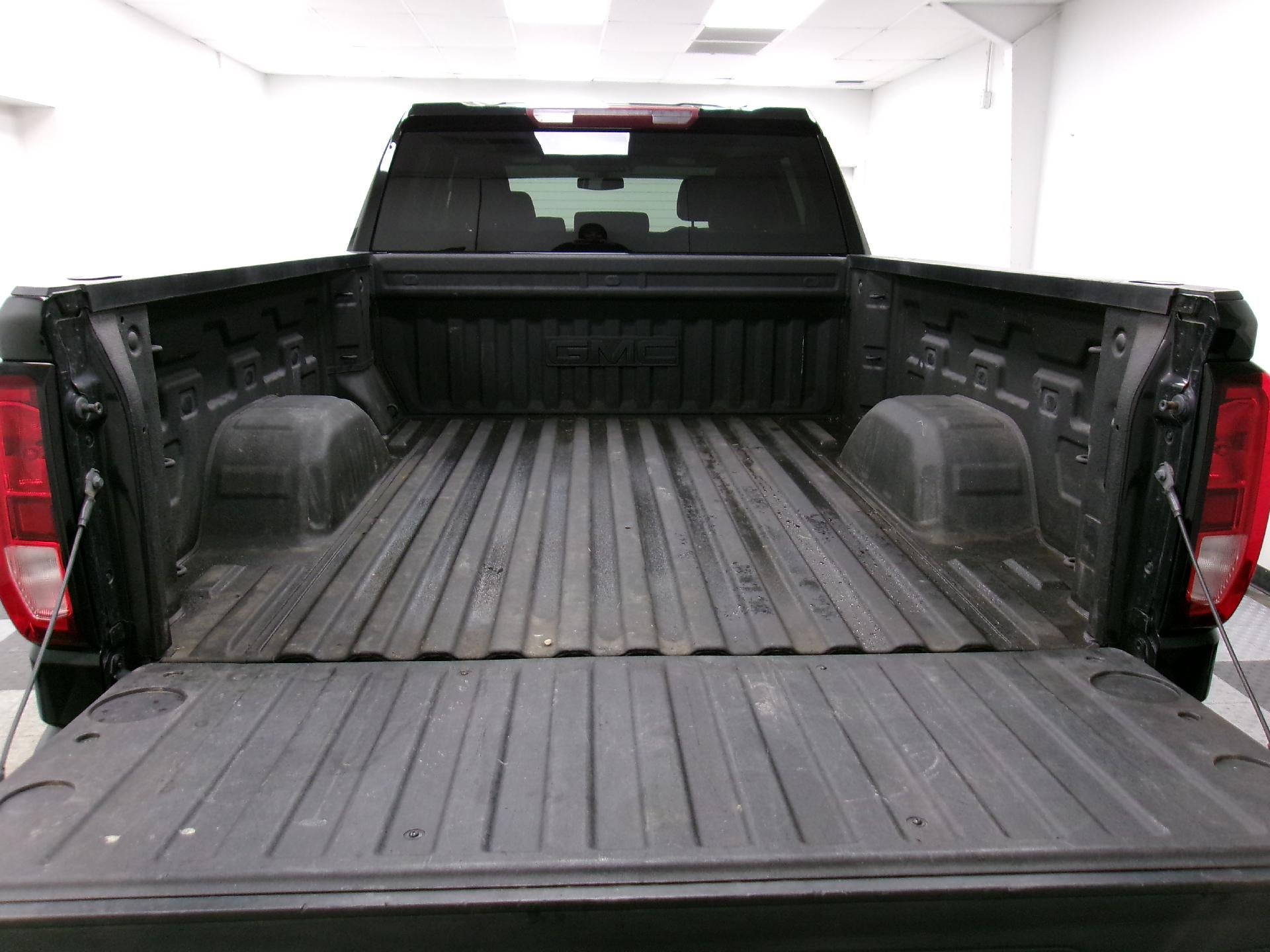 2020 GMC Sierra 1500 Crew Cab Standard Box 4-Wheel Drive Elevation