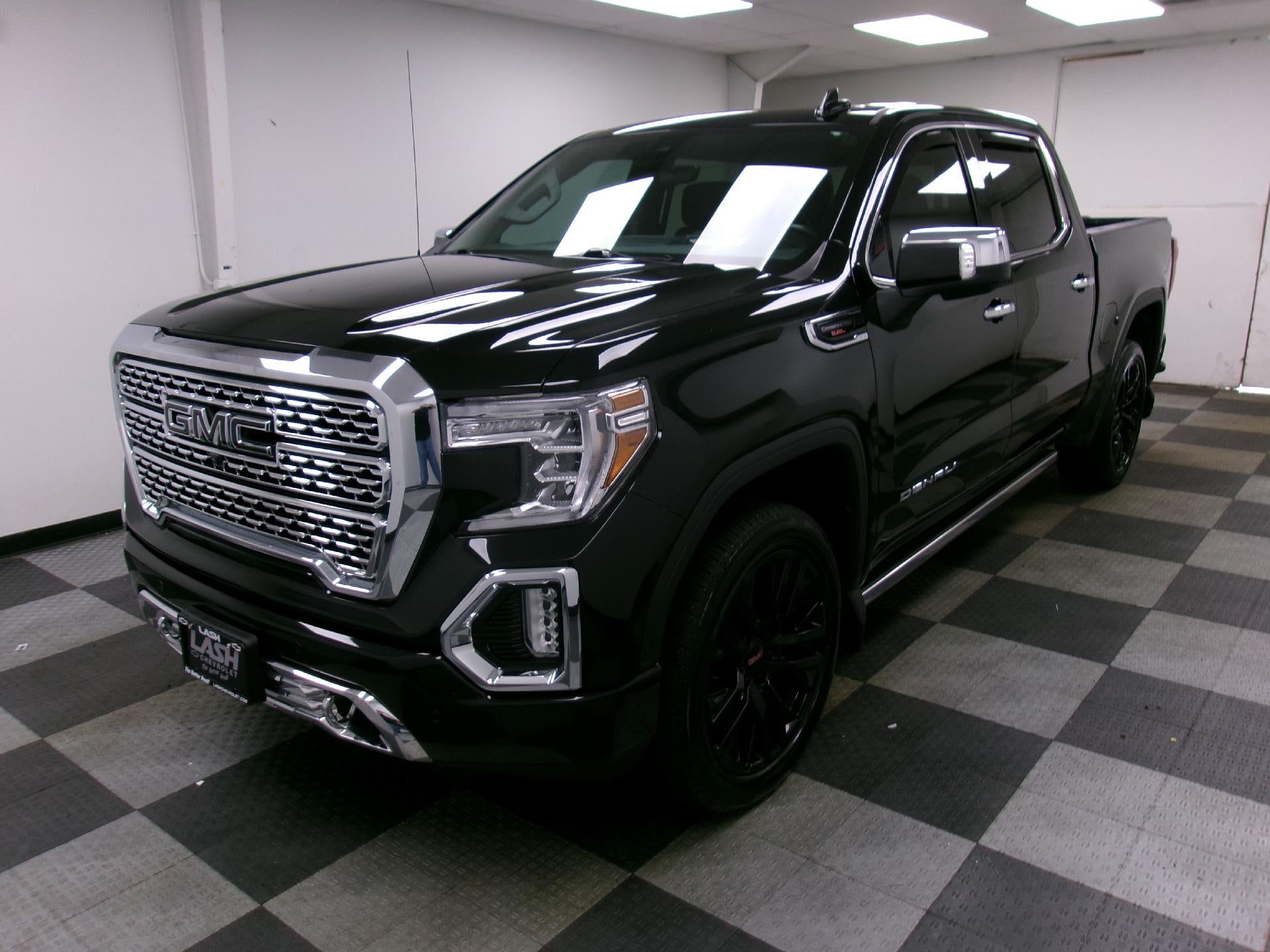 2021 GMC Sierra 1500 Crew Cab Short Box 4-Wheel Drive Denali