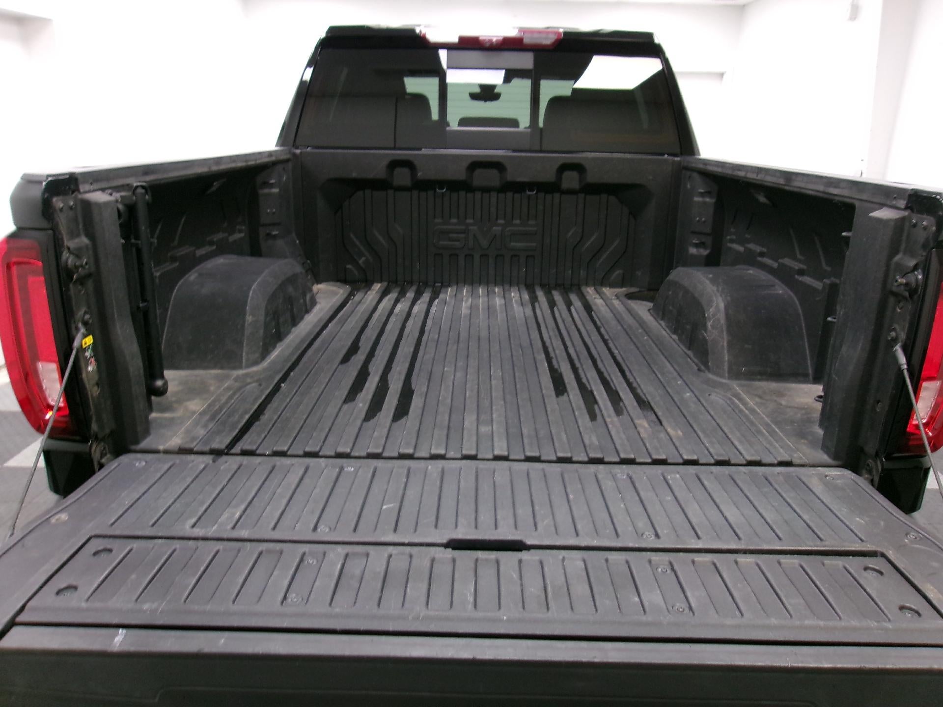 2021 GMC Sierra 1500 Crew Cab Short Box 4-Wheel Drive Denali
