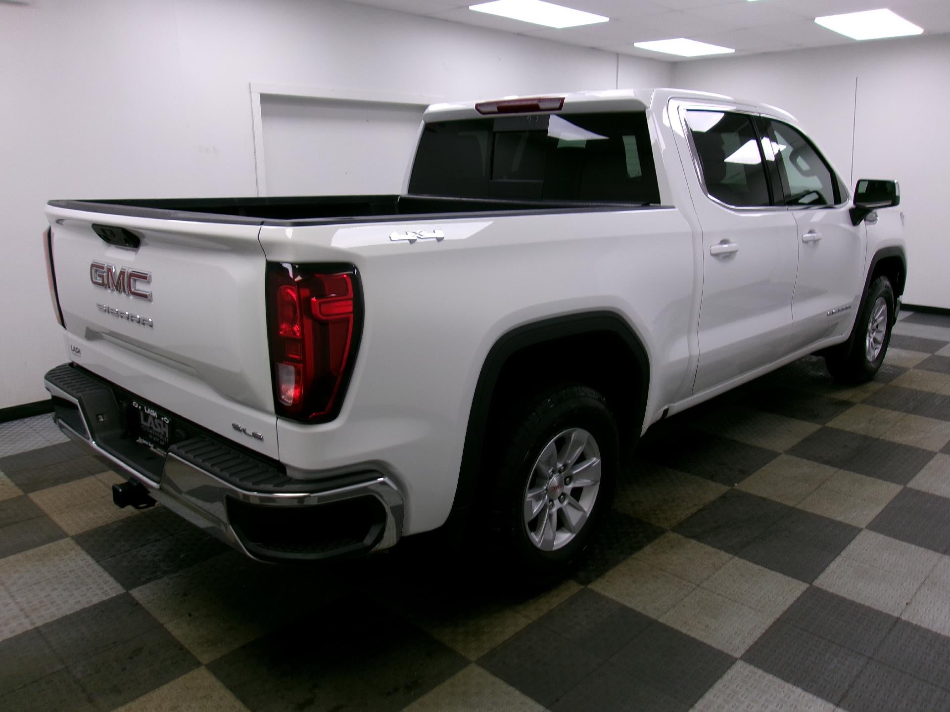2024 GMC Sierra 1500 Crew Cab Short Box 4-Wheel Drive SLE